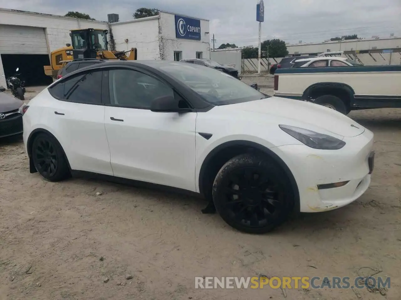4 Photograph of a damaged car 7SAYGAEE4PF775599 TESLA MODEL Y 2023