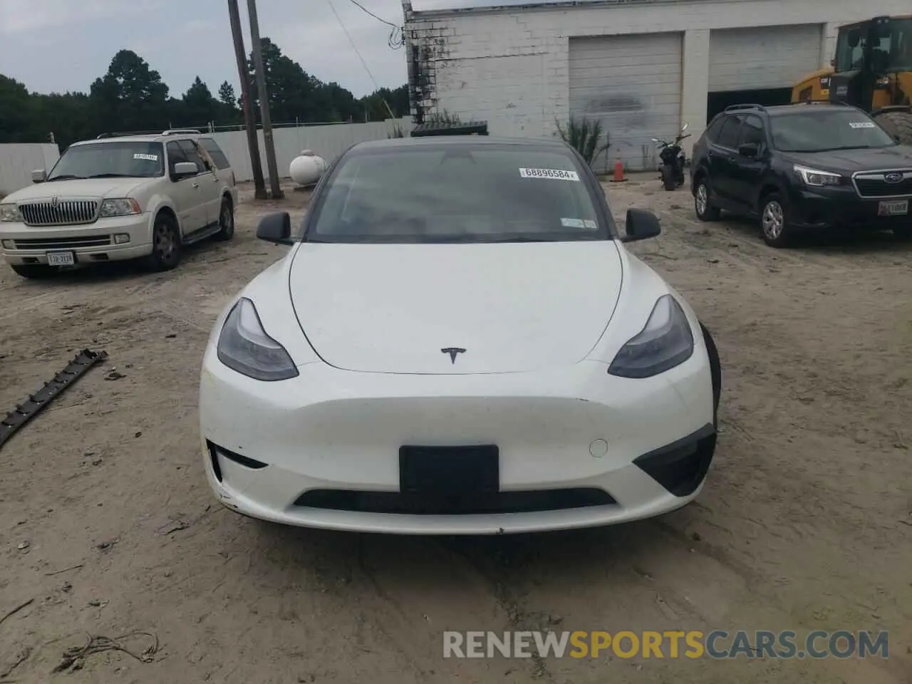 5 Photograph of a damaged car 7SAYGAEE4PF775599 TESLA MODEL Y 2023