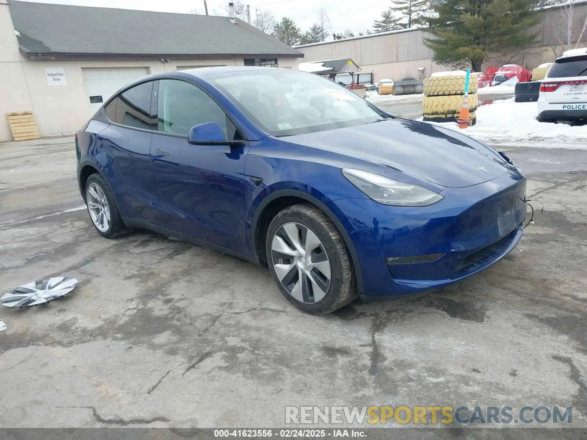 1 Photograph of a damaged car 7SAYGAEE4PF799790 TESLA MODEL Y 2023