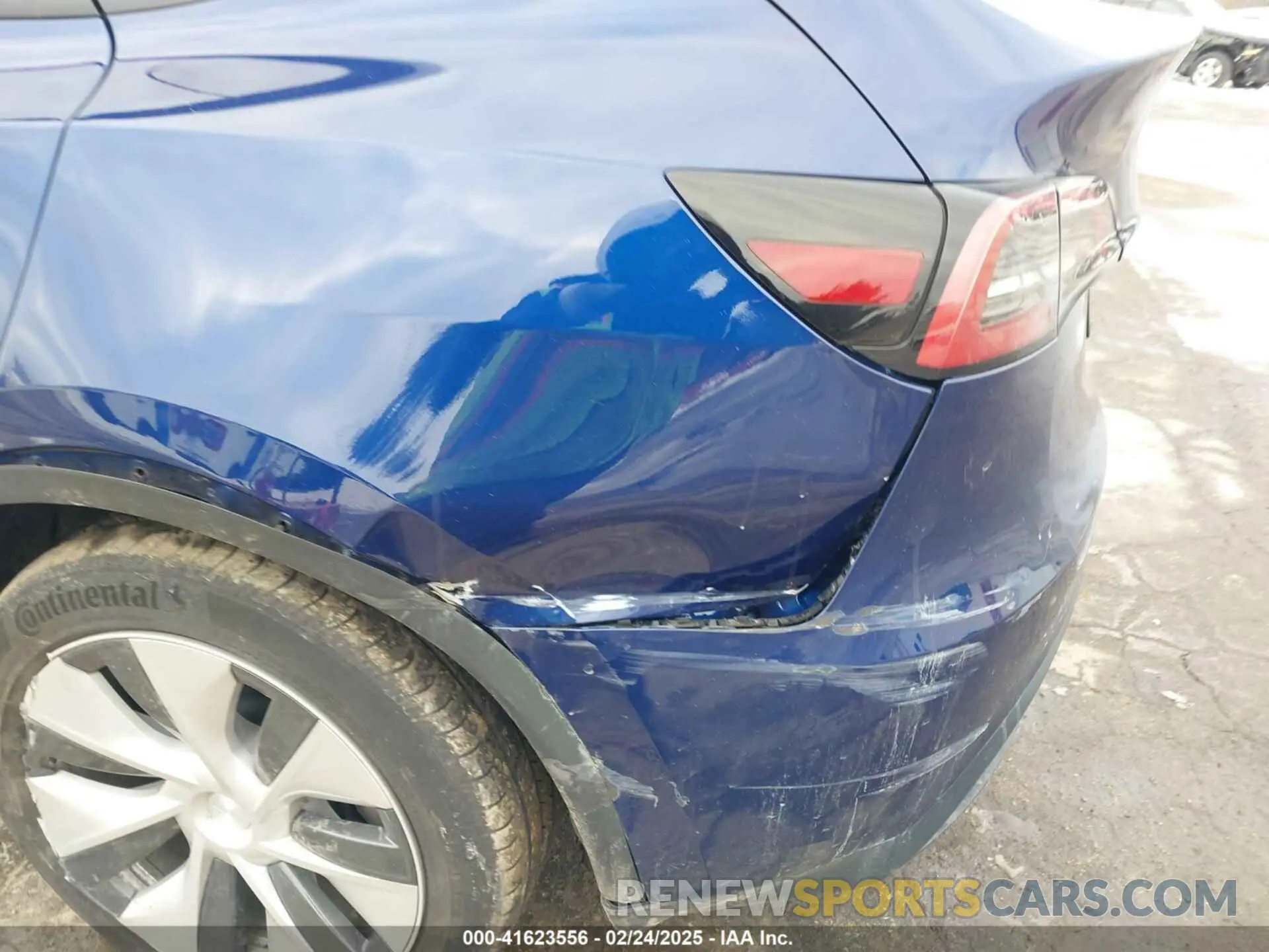 20 Photograph of a damaged car 7SAYGAEE4PF799790 TESLA MODEL Y 2023