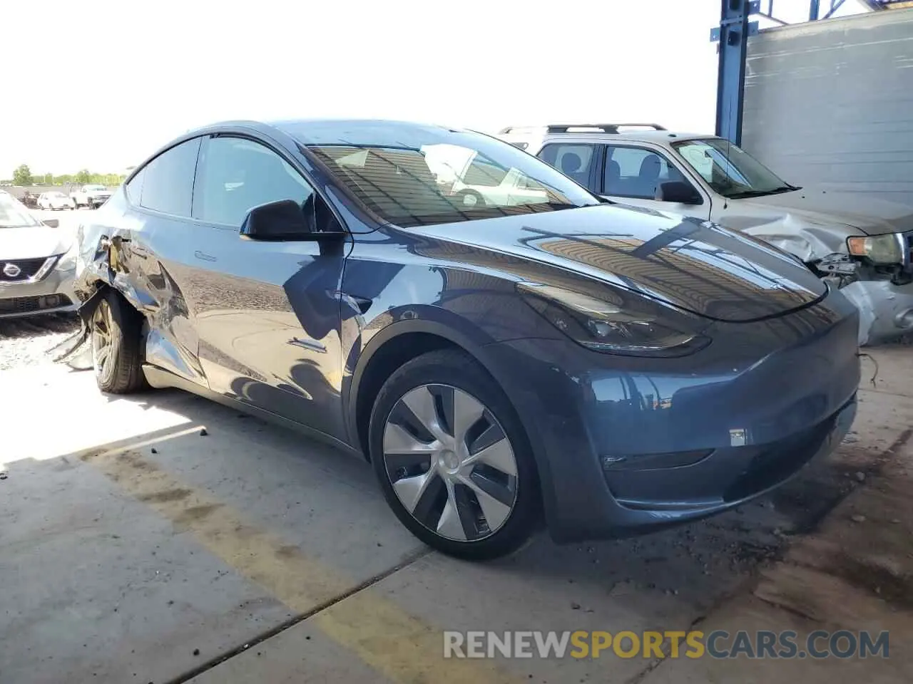4 Photograph of a damaged car 7SAYGAEE4PF832044 TESLA MODEL Y 2023