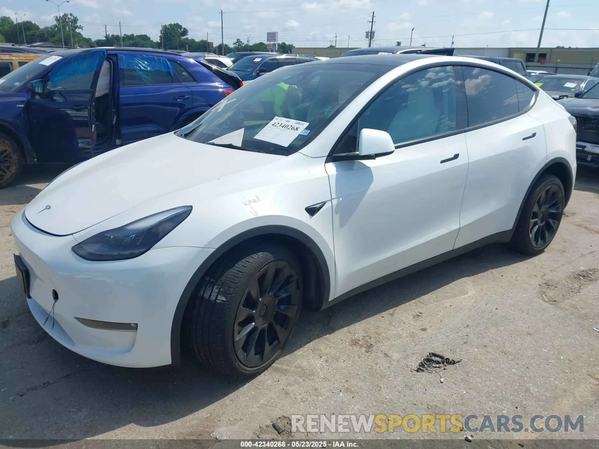 2 Photograph of a damaged car 7SAYGAEE4PF885925 TESLA MODEL Y 2023