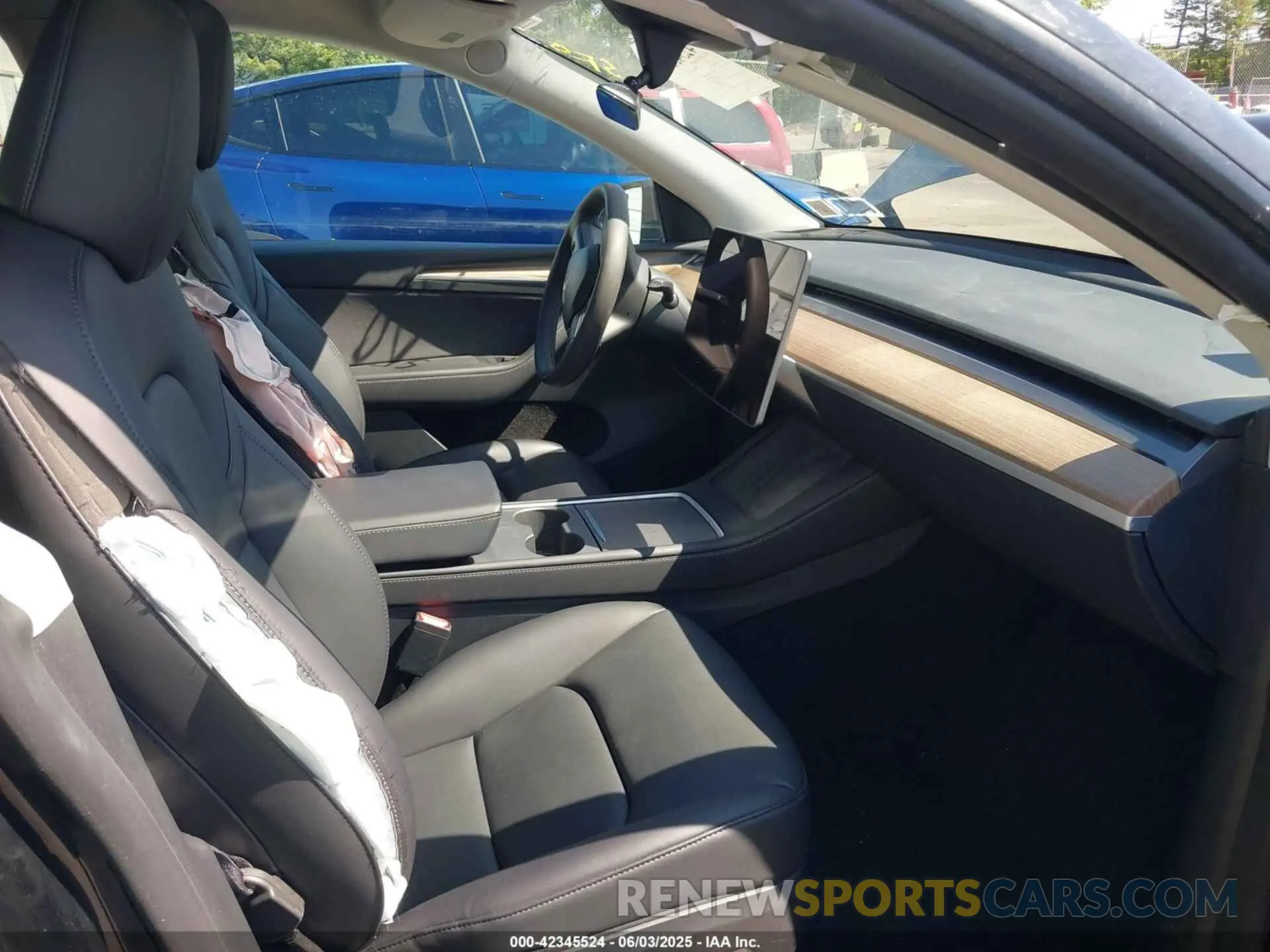 5 Photograph of a damaged car 7SAYGAEE4PF918812 TESLA MODEL Y 2023