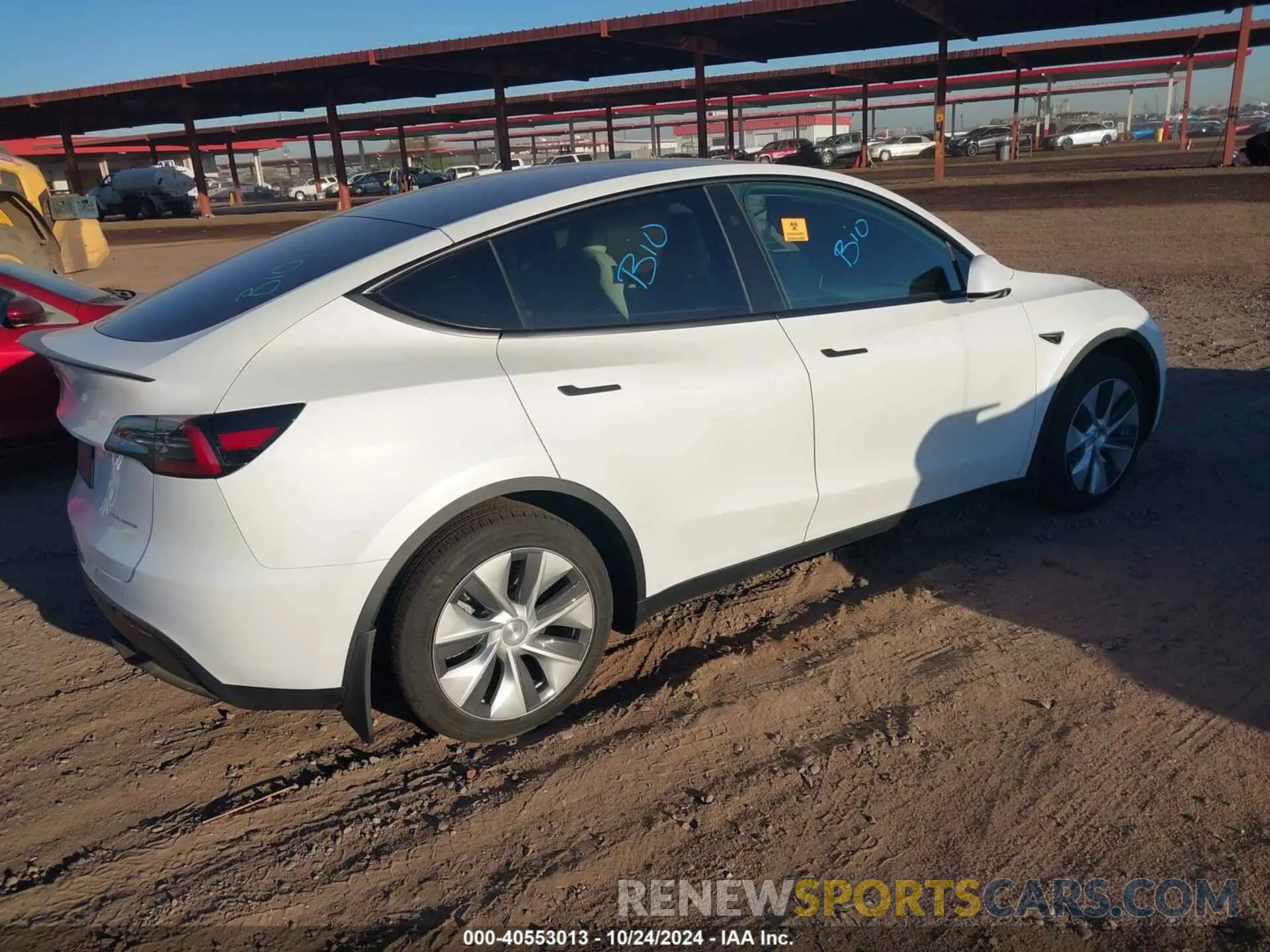 4 Photograph of a damaged car 7SAYGAEE4PF969503 TESLA MODEL Y 2023