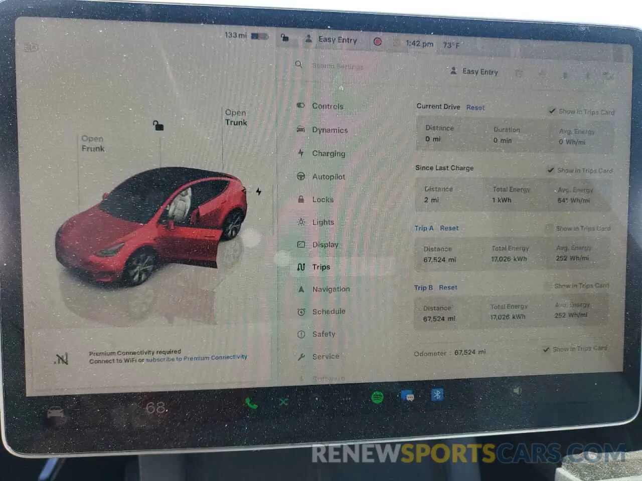 9 Photograph of a damaged car 7SAYGAEE5PF643984 TESLA MODEL Y 2023