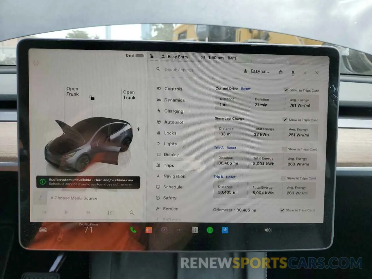 9 Photograph of a damaged car 7SAYGAEE5PF669999 TESLA MODEL Y 2023