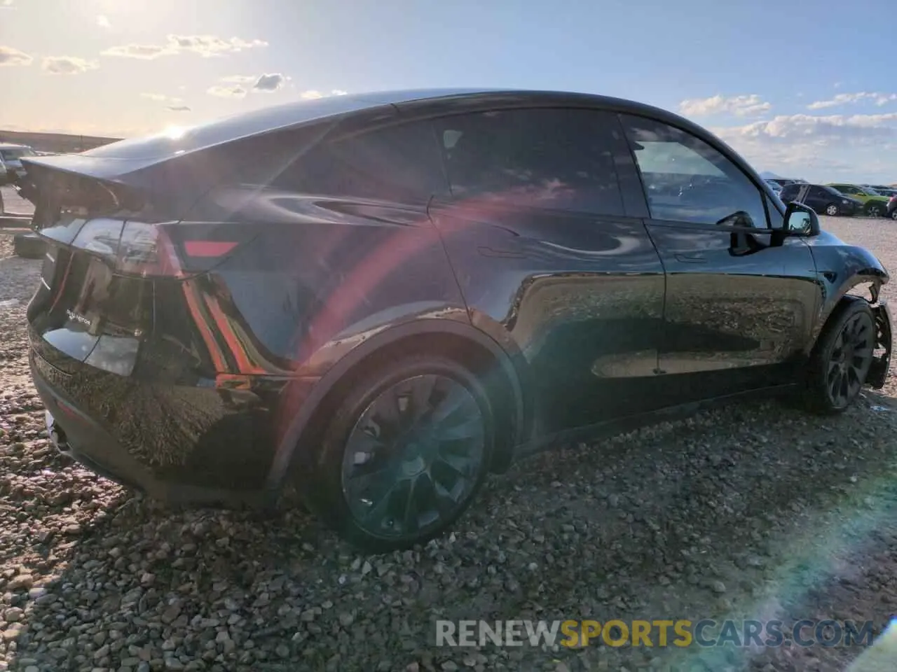 3 Photograph of a damaged car 7SAYGAEE5PF711801 TESLA MODEL Y 2023