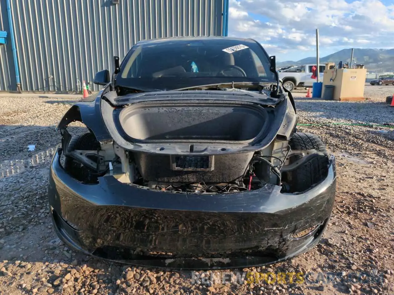 5 Photograph of a damaged car 7SAYGAEE5PF711801 TESLA MODEL Y 2023