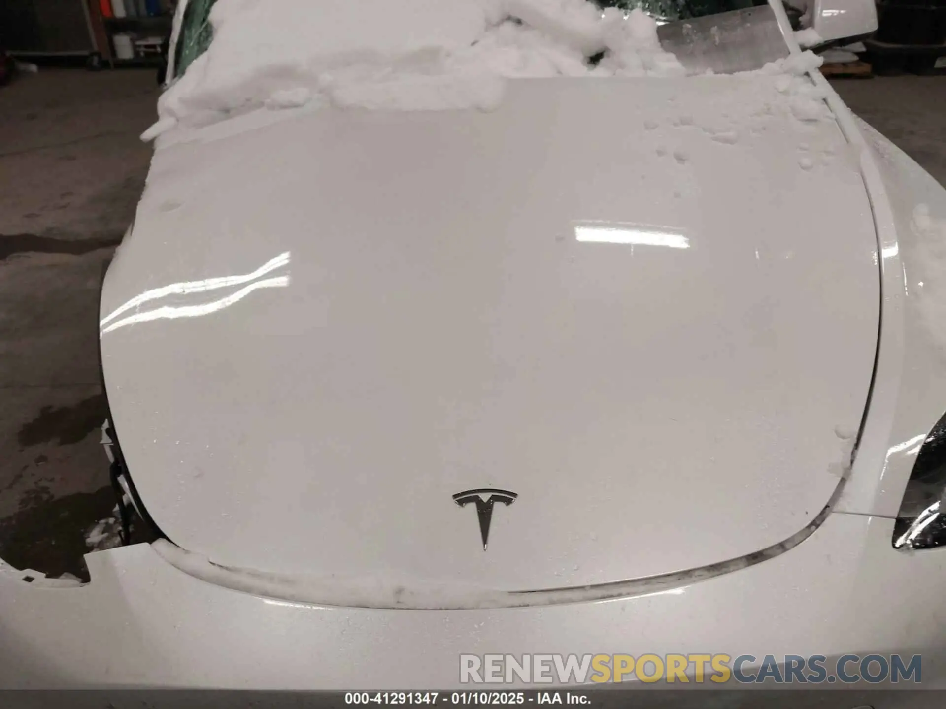 10 Photograph of a damaged car 7SAYGAEE5PF776101 TESLA MODEL Y 2023