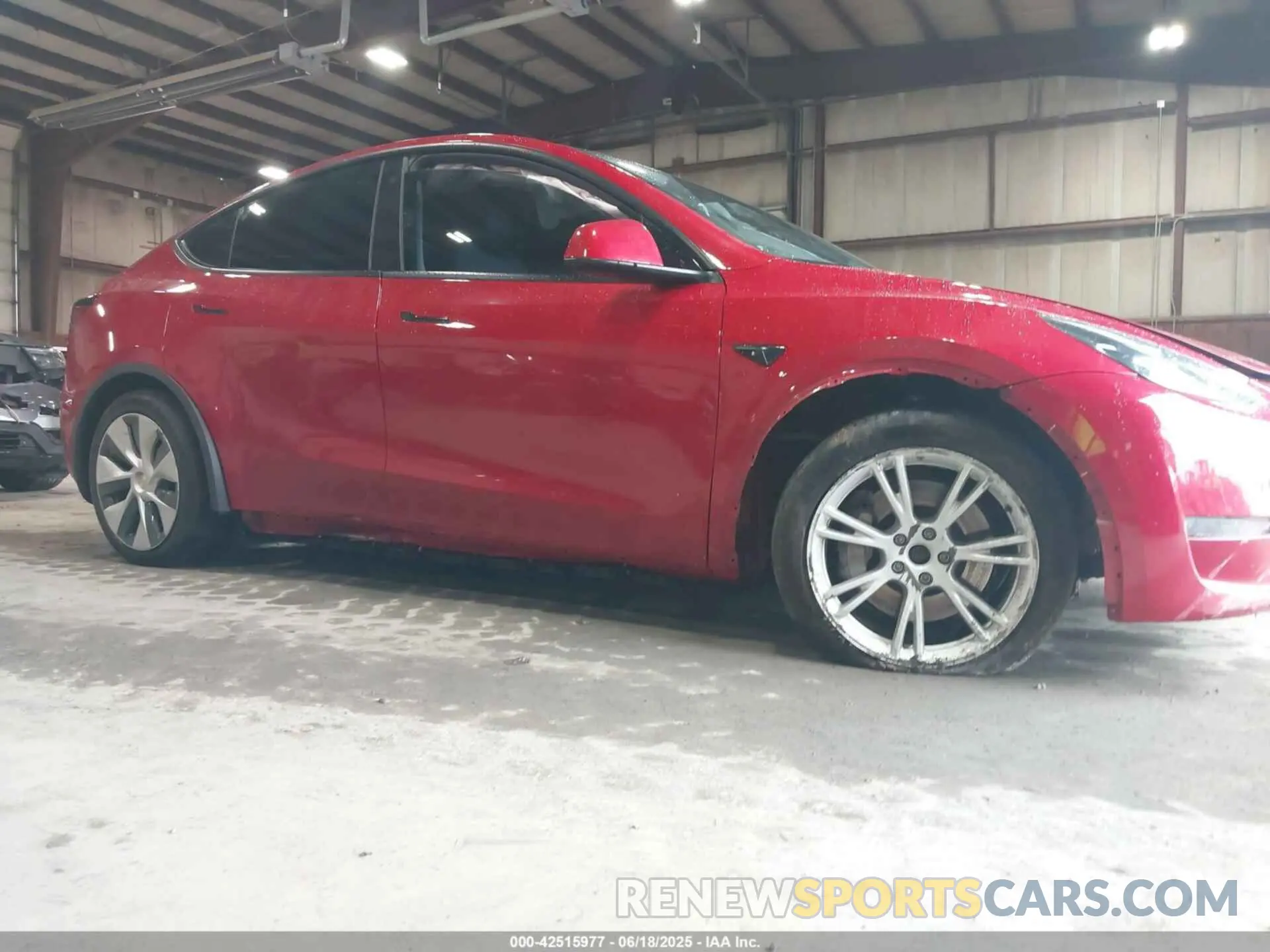 6 Photograph of a damaged car 7SAYGAEE5PF780312 TESLA MODEL Y 2023