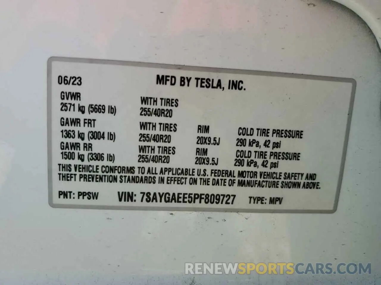 13 Photograph of a damaged car 7SAYGAEE5PF809727 TESLA MODEL Y 2023