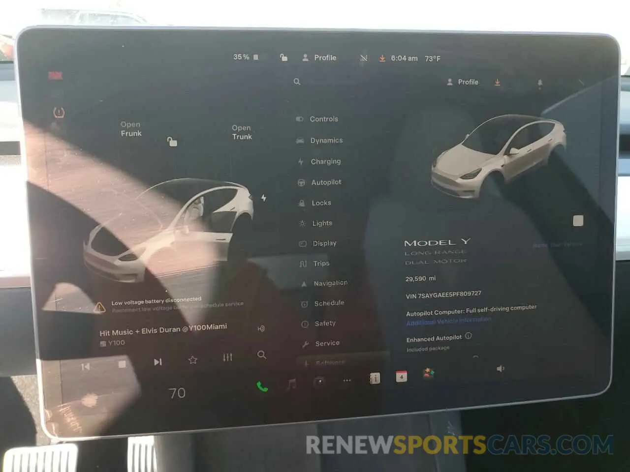 9 Photograph of a damaged car 7SAYGAEE5PF809727 TESLA MODEL Y 2023
