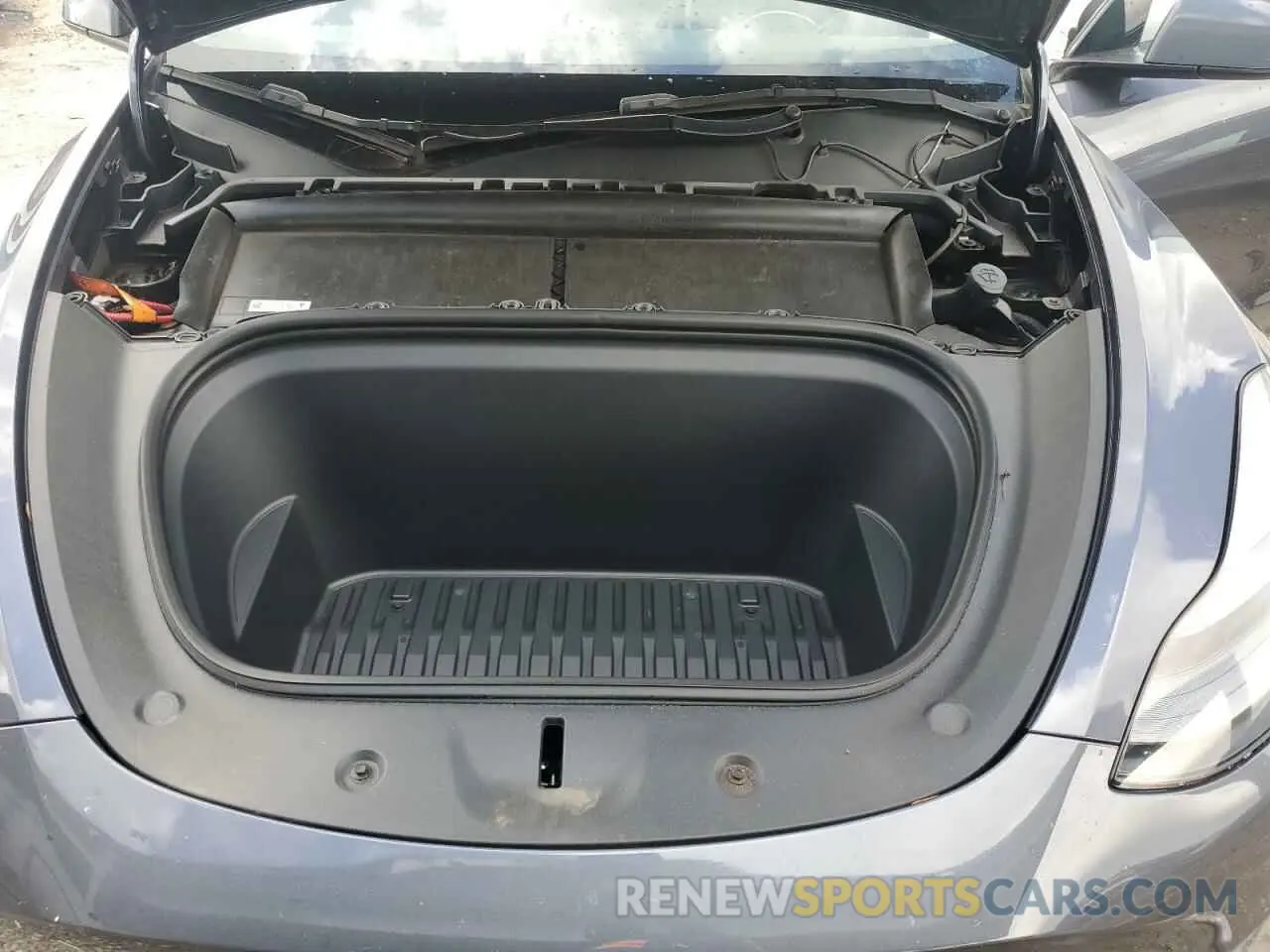 11 Photograph of a damaged car 7SAYGAEE6PF627048 TESLA MODEL Y 2023