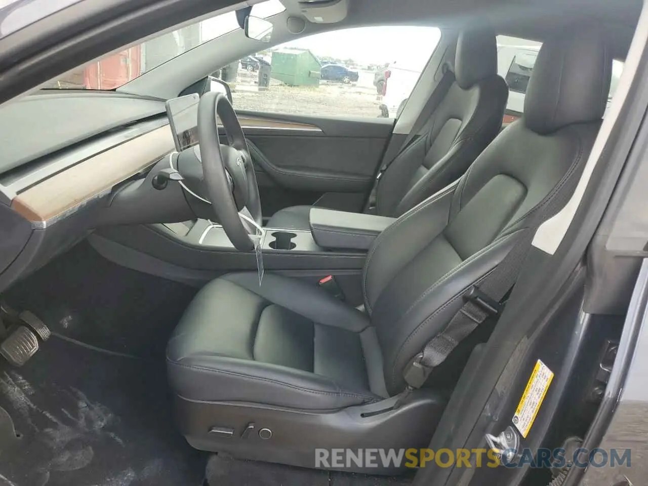 7 Photograph of a damaged car 7SAYGAEE6PF627048 TESLA MODEL Y 2023