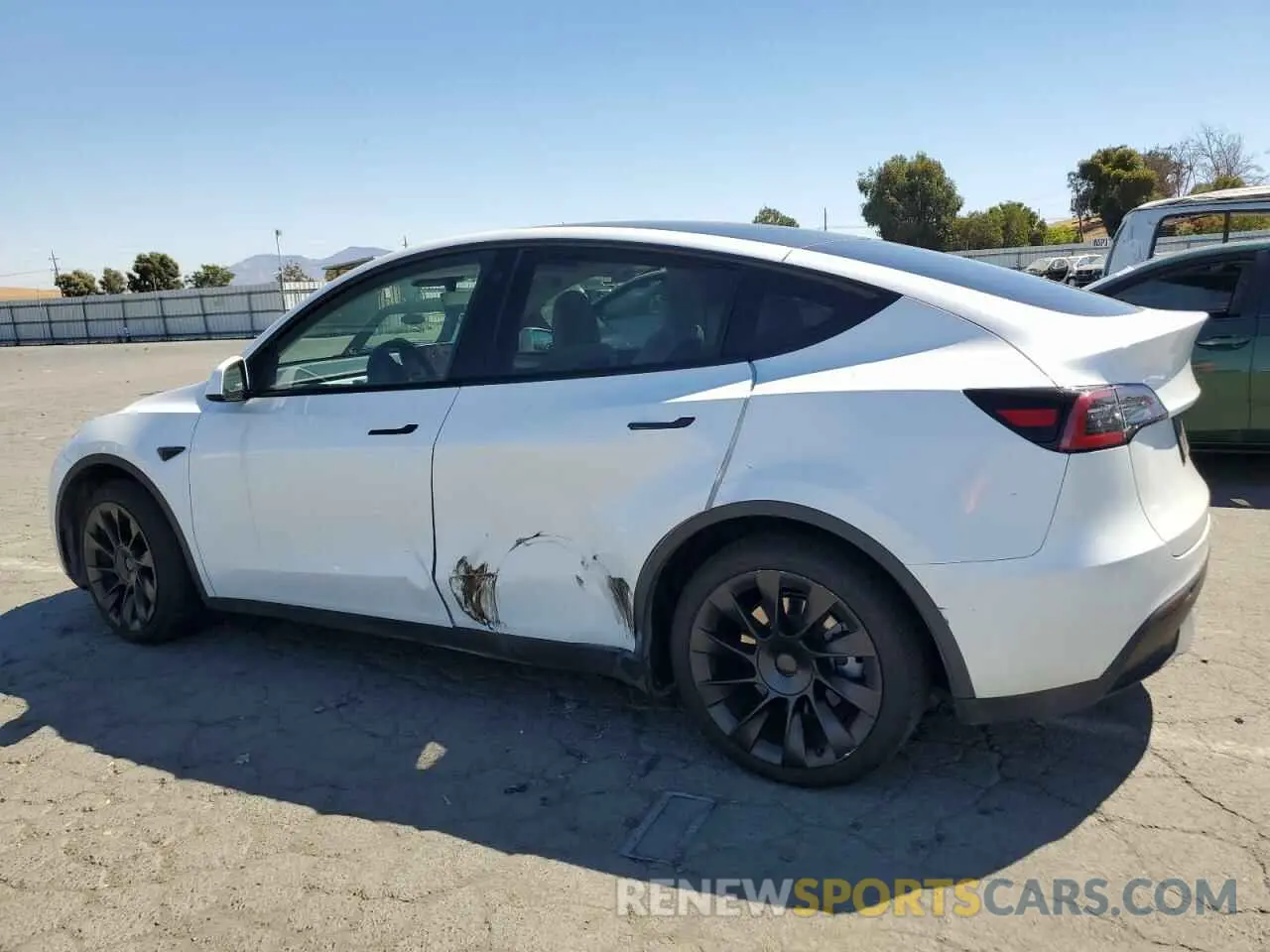 2 Photograph of a damaged car 7SAYGAEE6PF777113 TESLA MODEL Y 2023