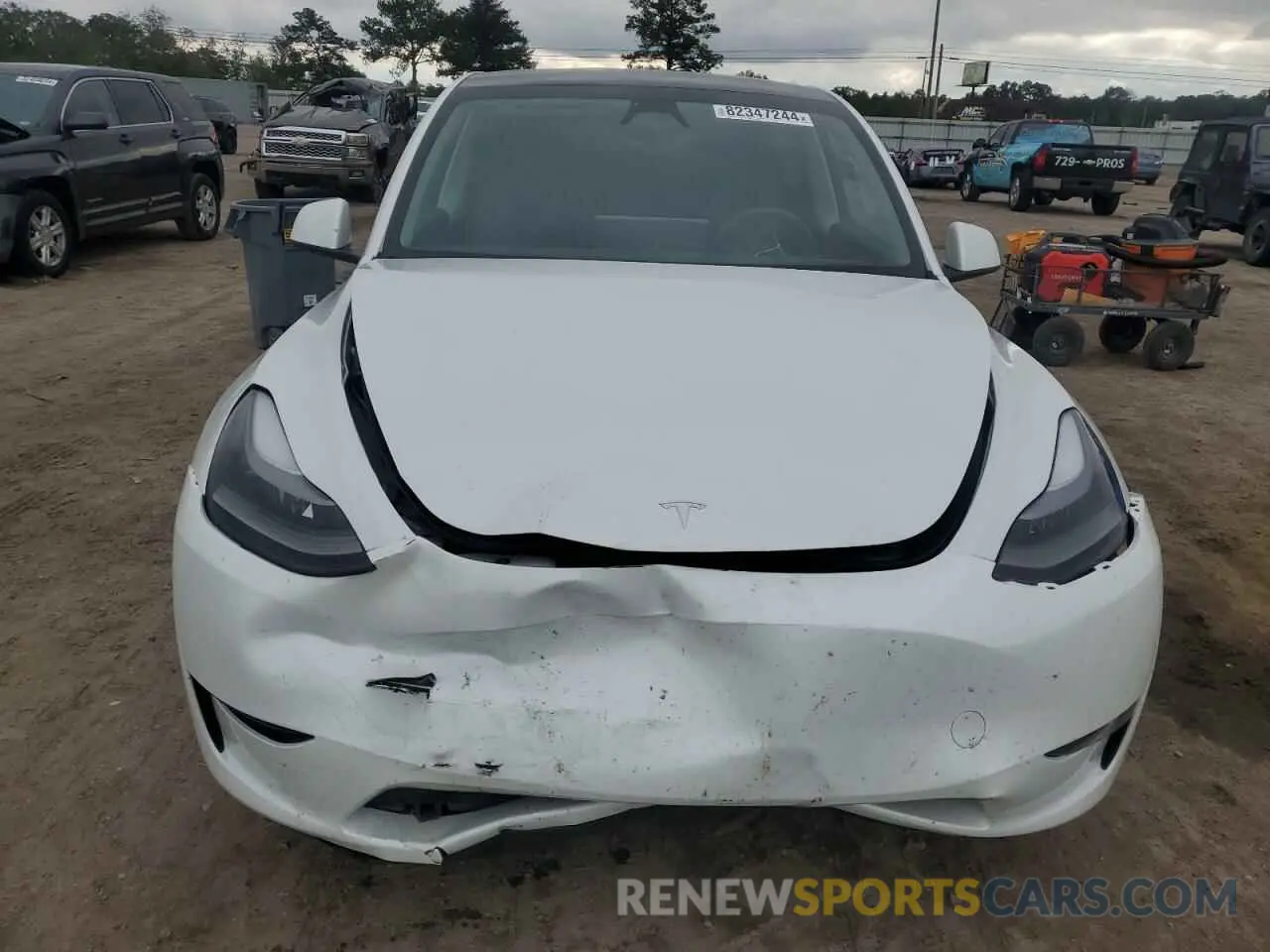 5 Photograph of a damaged car 7SAYGAEE6PF801961 TESLA MODEL Y 2023