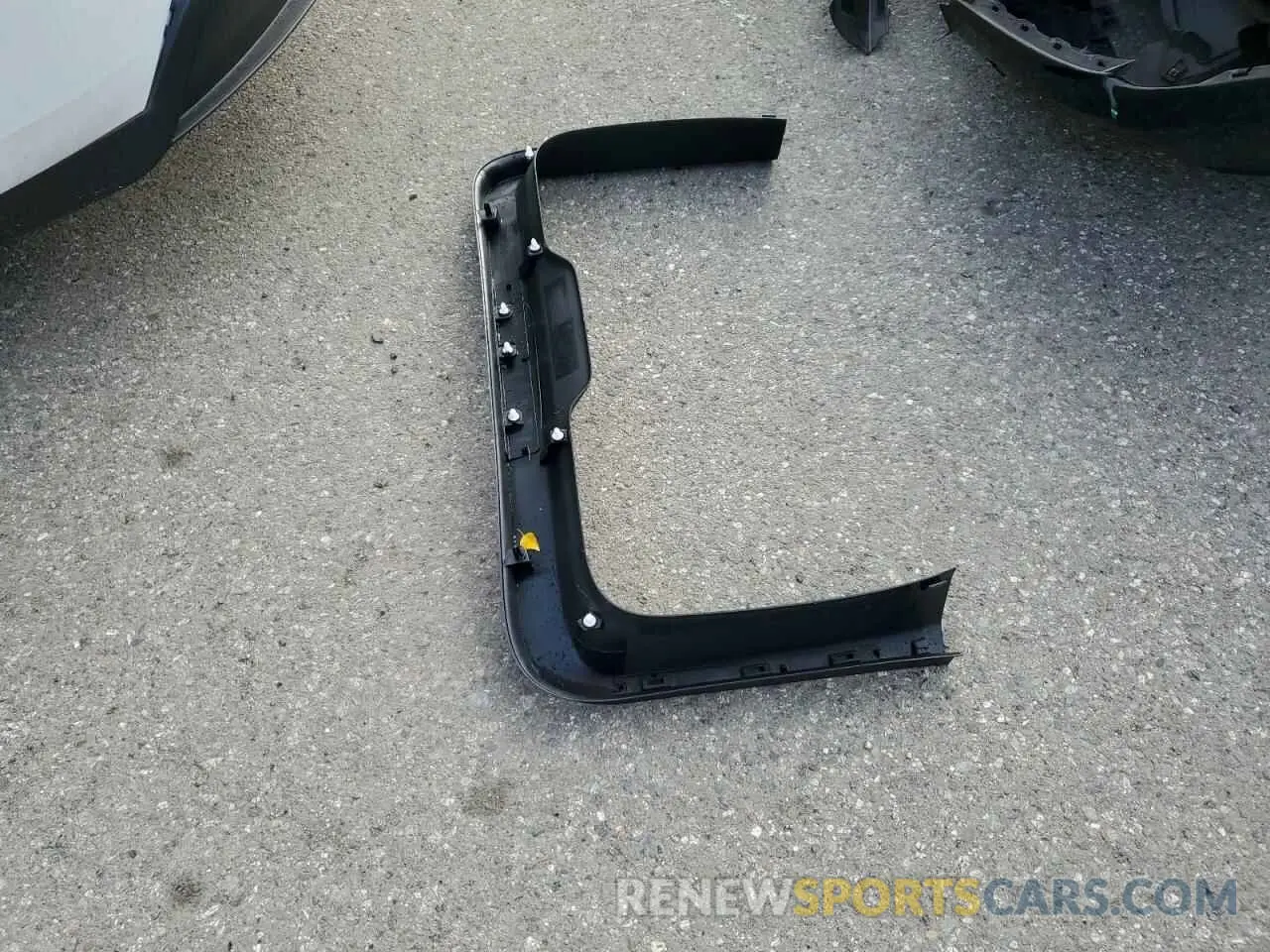 13 Photograph of a damaged car 7SAYGAEE6PF827170 TESLA MODEL Y 2023