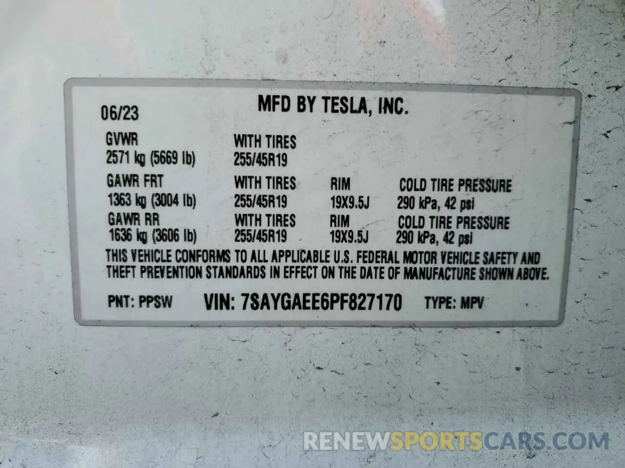 14 Photograph of a damaged car 7SAYGAEE6PF827170 TESLA MODEL Y 2023