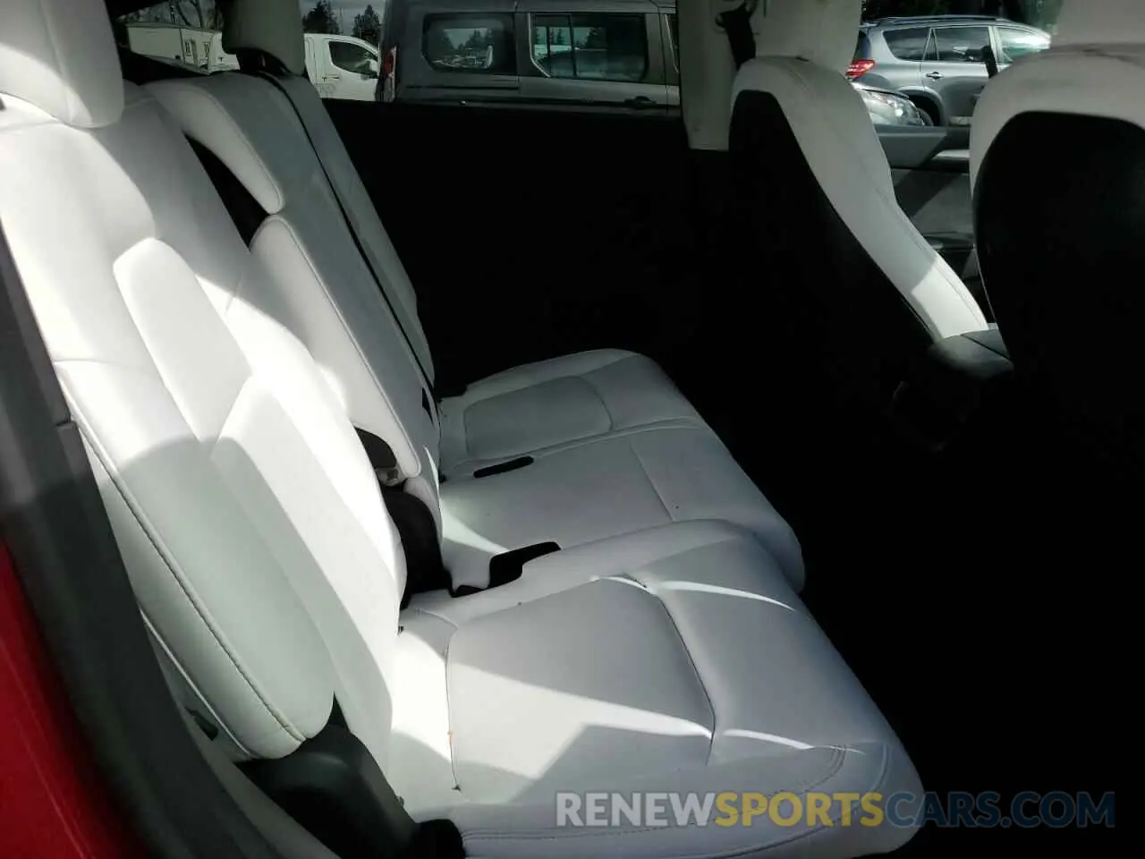 11 Photograph of a damaged car 7SAYGAEE6PF966053 TESLA MODEL Y 2023
