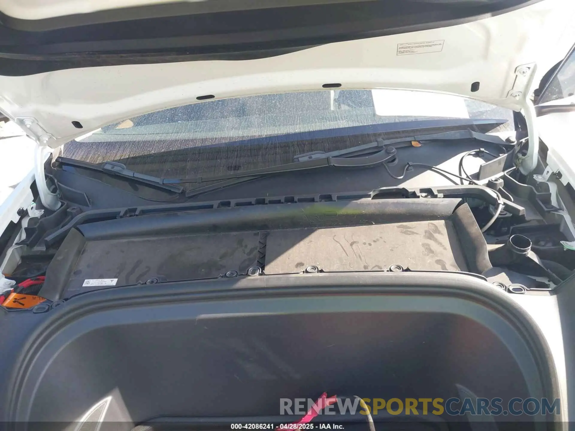 10 Photograph of a damaged car 7SAYGAEE7PF588681 TESLA MODEL Y 2023