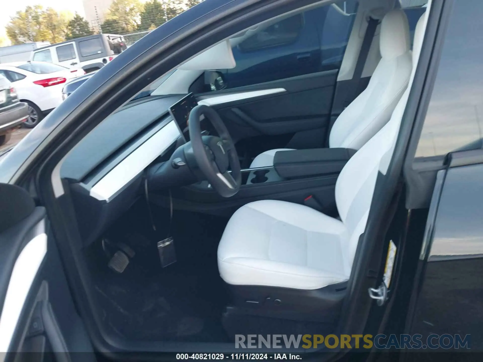 5 Photograph of a damaged car 7SAYGAEE7PF599180 TESLA MODEL Y 2023