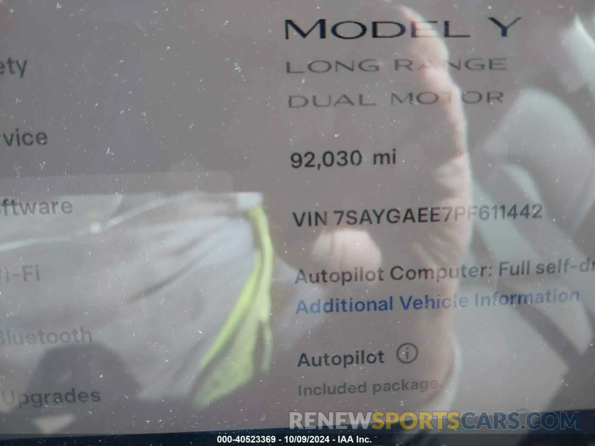 14 Photograph of a damaged car 7SAYGAEE7PF611442 TESLA MODEL Y 2023