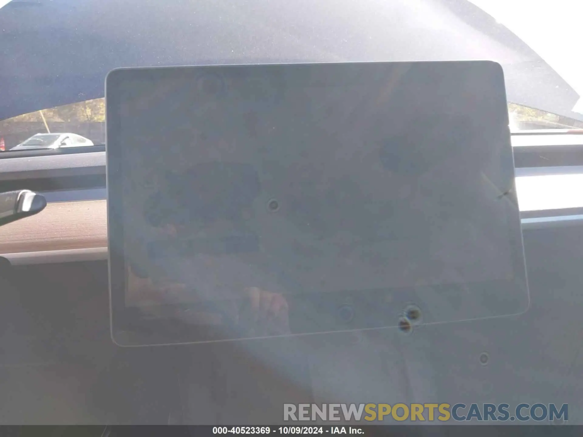 7 Photograph of a damaged car 7SAYGAEE7PF611442 TESLA MODEL Y 2023
