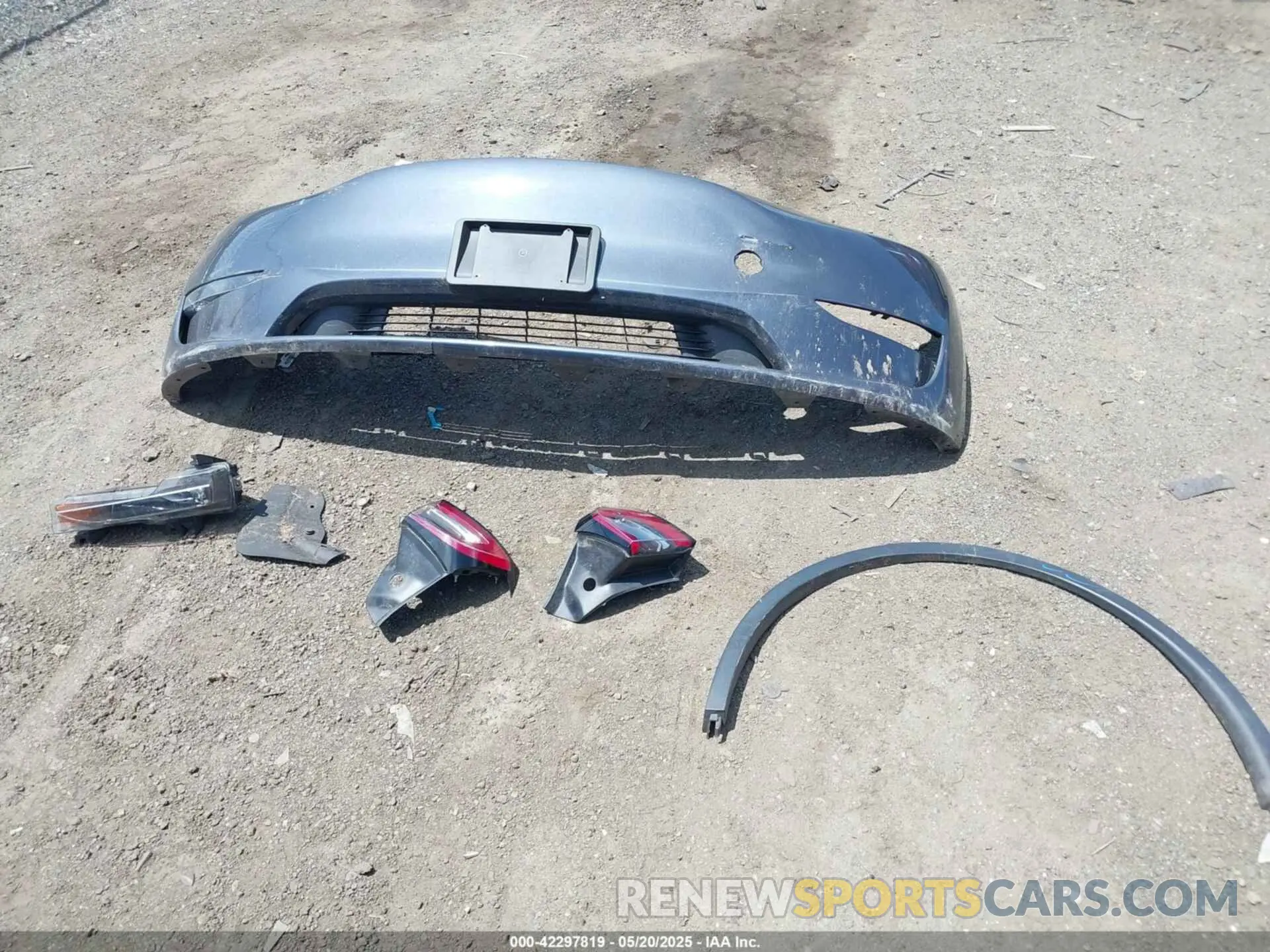 12 Photograph of a damaged car 7SAYGAEE7PF615751 TESLA MODEL Y 2023