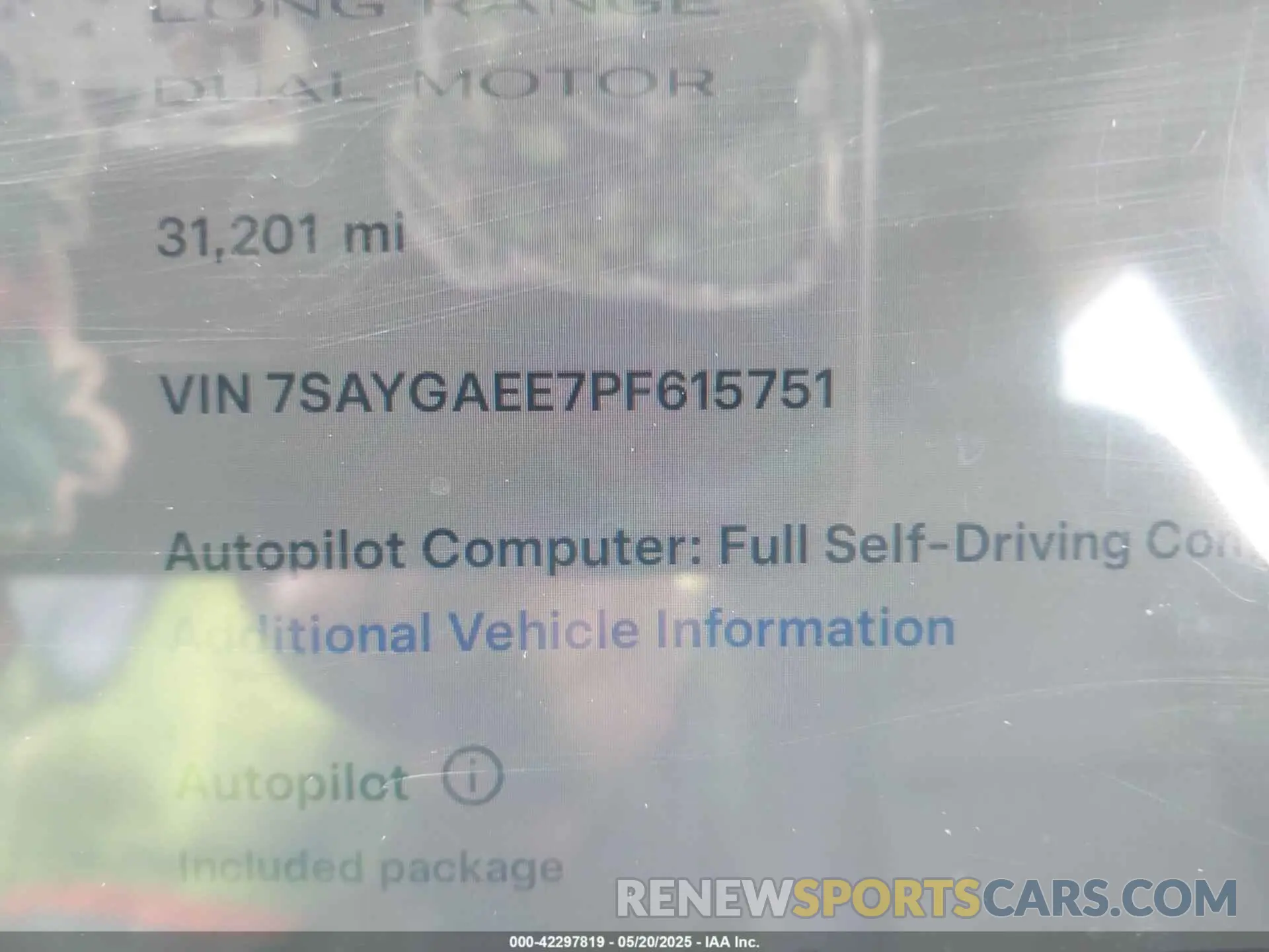 9 Photograph of a damaged car 7SAYGAEE7PF615751 TESLA MODEL Y 2023