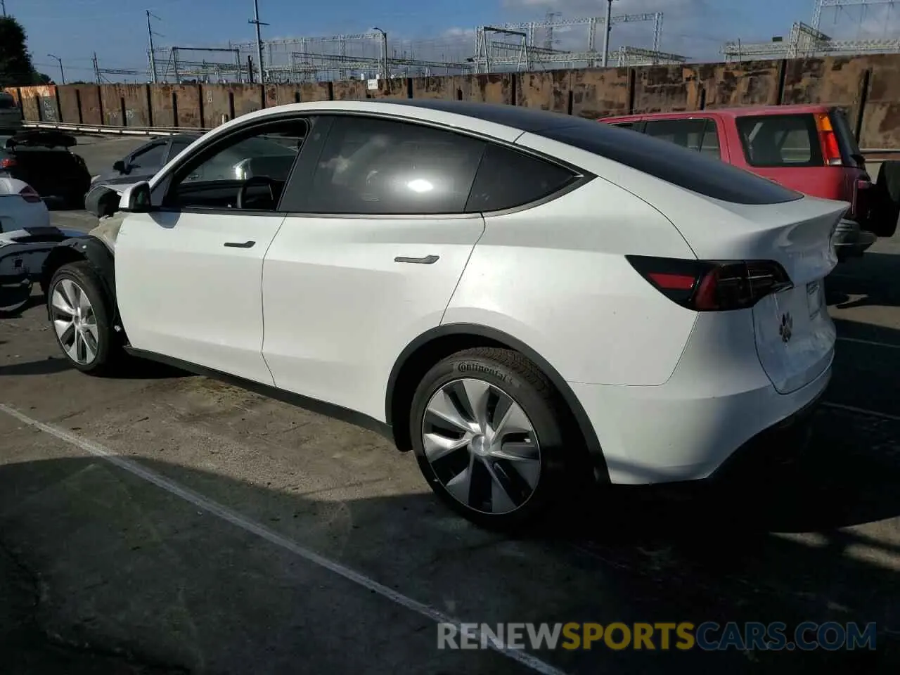 2 Photograph of a damaged car 7SAYGAEE7PF619170 TESLA MODEL Y 2023