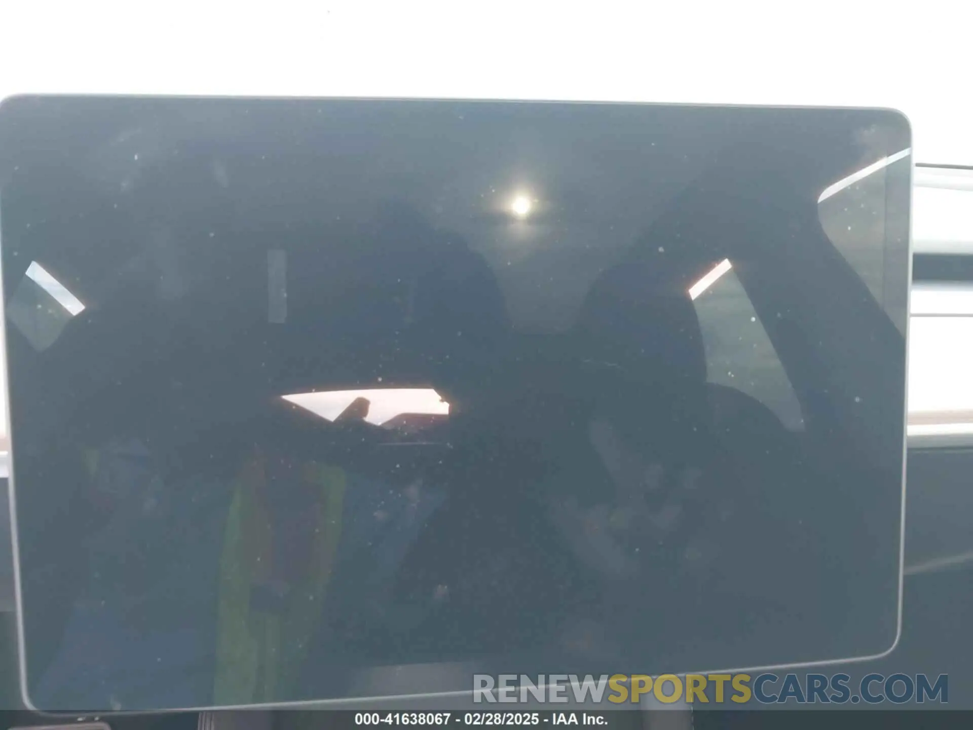 7 Photograph of a damaged car 7SAYGAEE7PF713761 TESLA MODEL Y 2023
