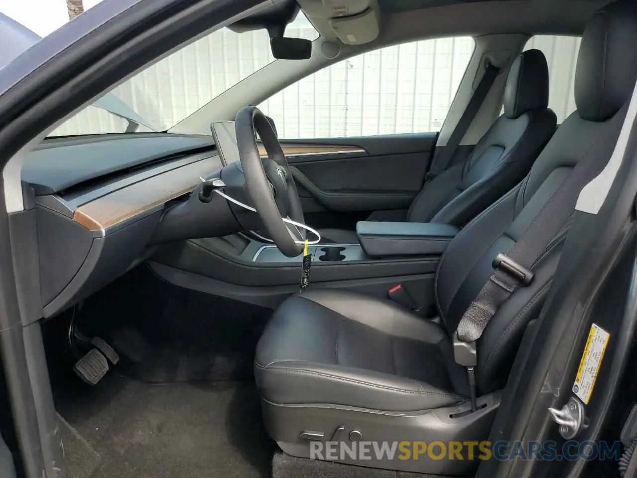 7 Photograph of a damaged car 7SAYGAEE7PF714828 TESLA MODEL Y 2023