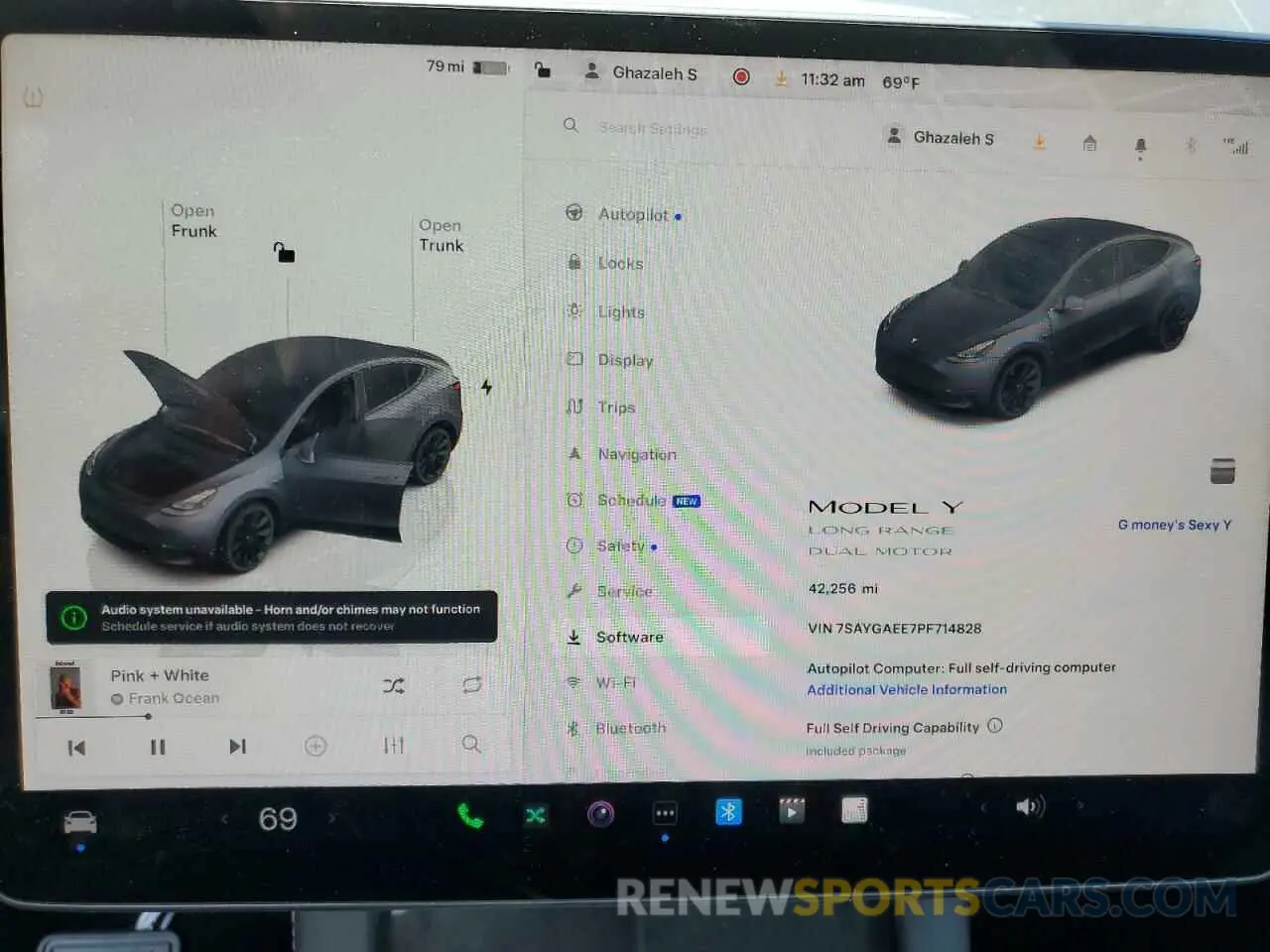 9 Photograph of a damaged car 7SAYGAEE7PF714828 TESLA MODEL Y 2023