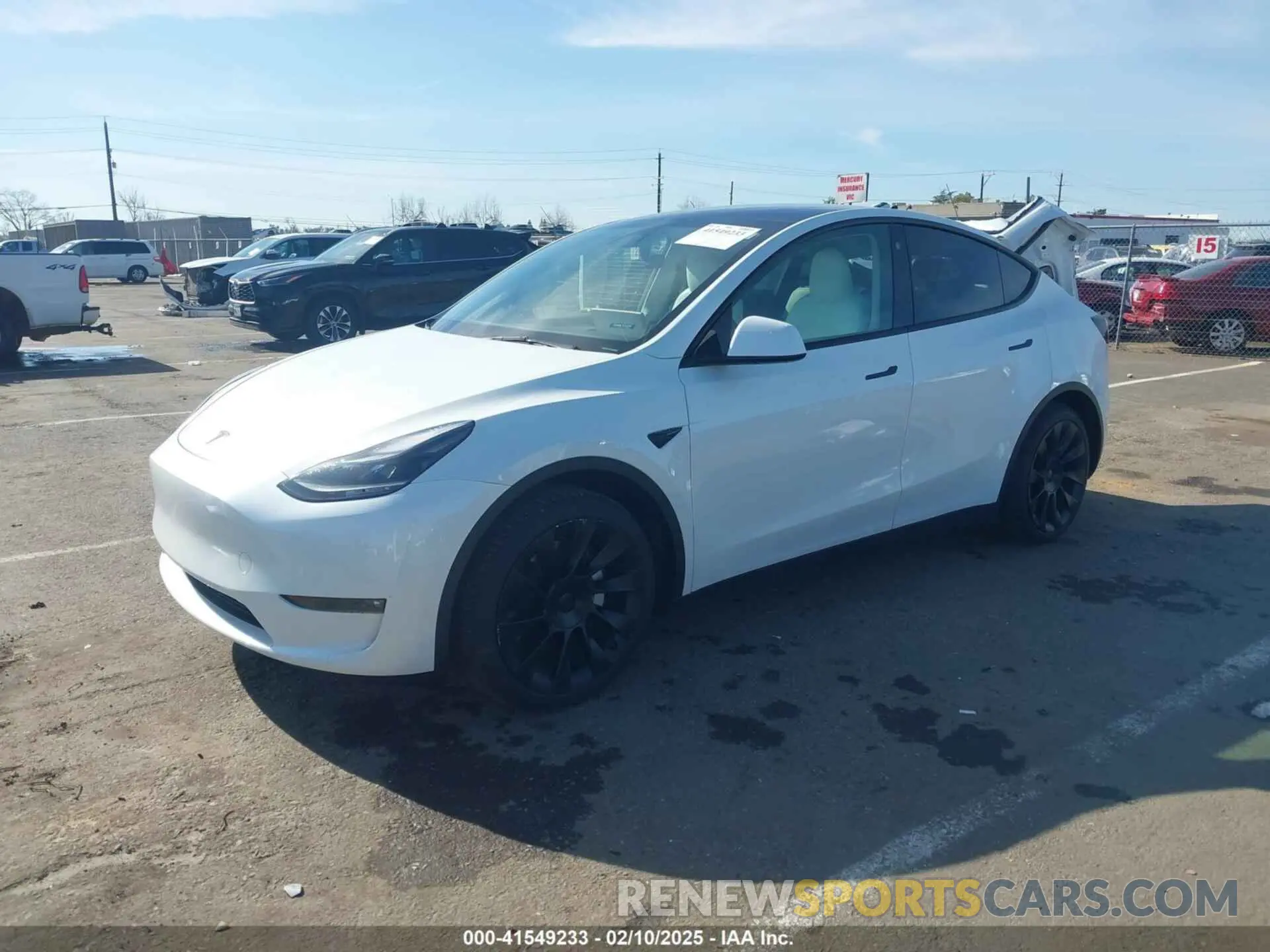 2 Photograph of a damaged car 7SAYGAEE7PF741155 TESLA MODEL Y 2023