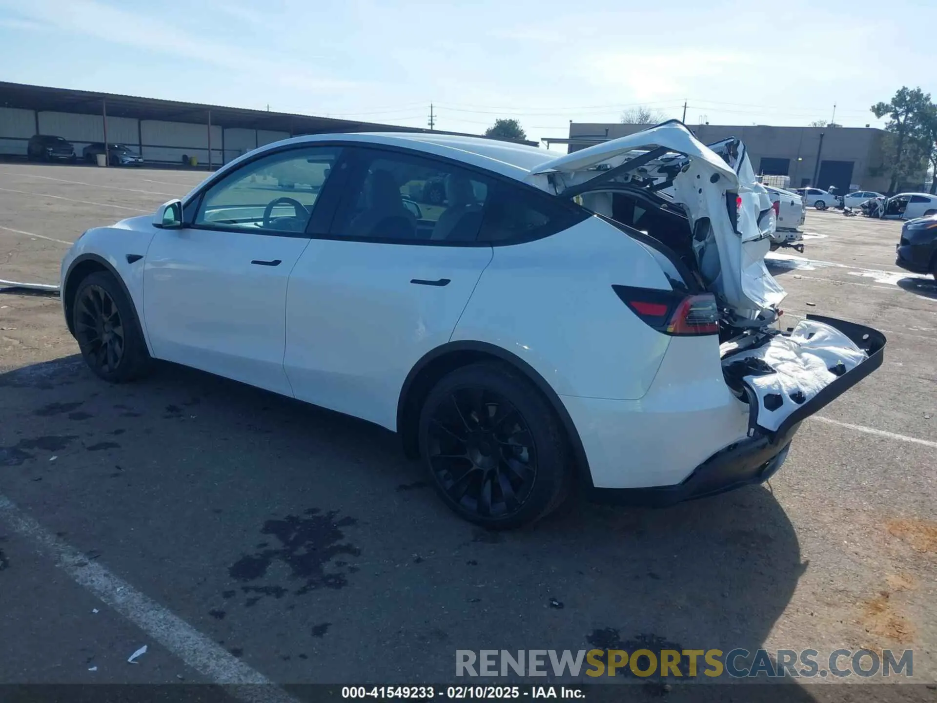 3 Photograph of a damaged car 7SAYGAEE7PF741155 TESLA MODEL Y 2023