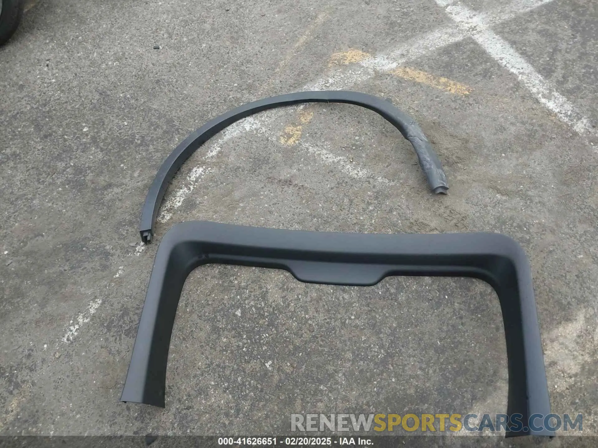 12 Photograph of a damaged car 7SAYGAEE7PF766735 TESLA MODEL Y 2023
