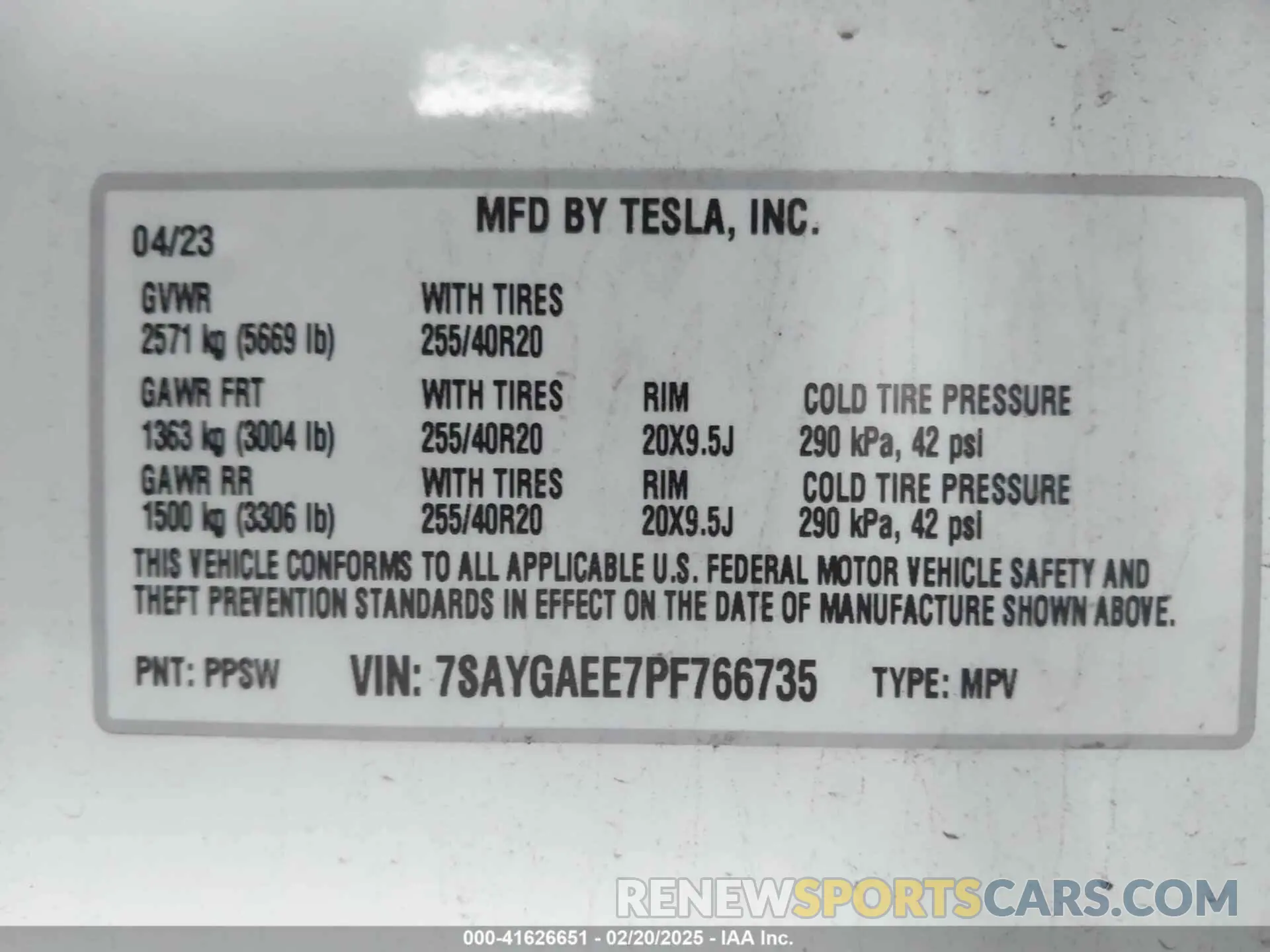 9 Photograph of a damaged car 7SAYGAEE7PF766735 TESLA MODEL Y 2023