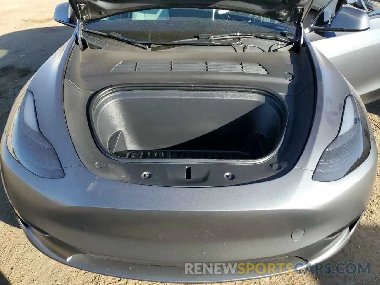 13 Photograph of a damaged car 7SAYGAEE7PF798438 TESLA MODEL Y 2023