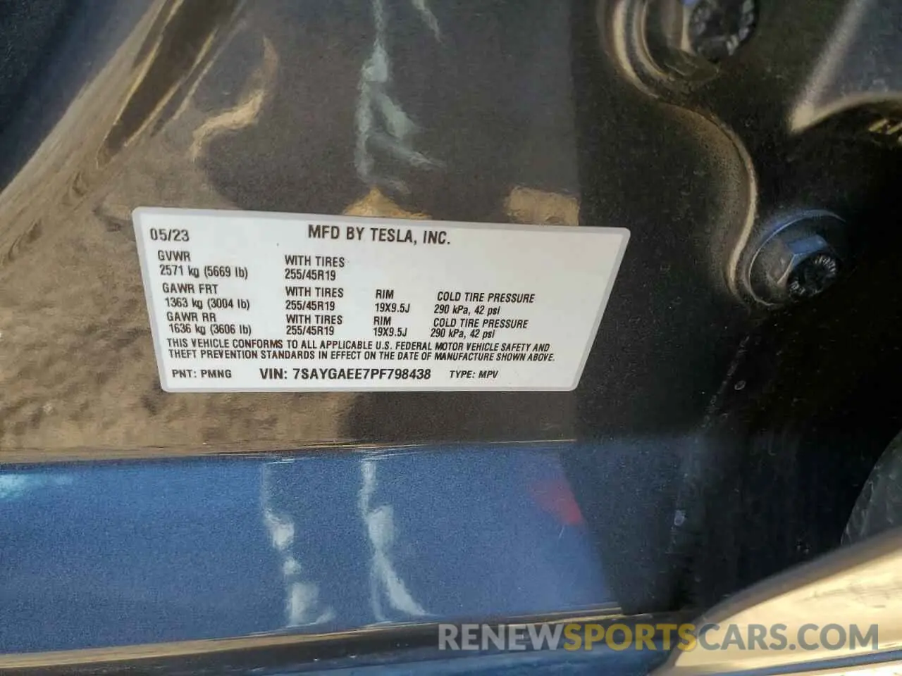 15 Photograph of a damaged car 7SAYGAEE7PF798438 TESLA MODEL Y 2023