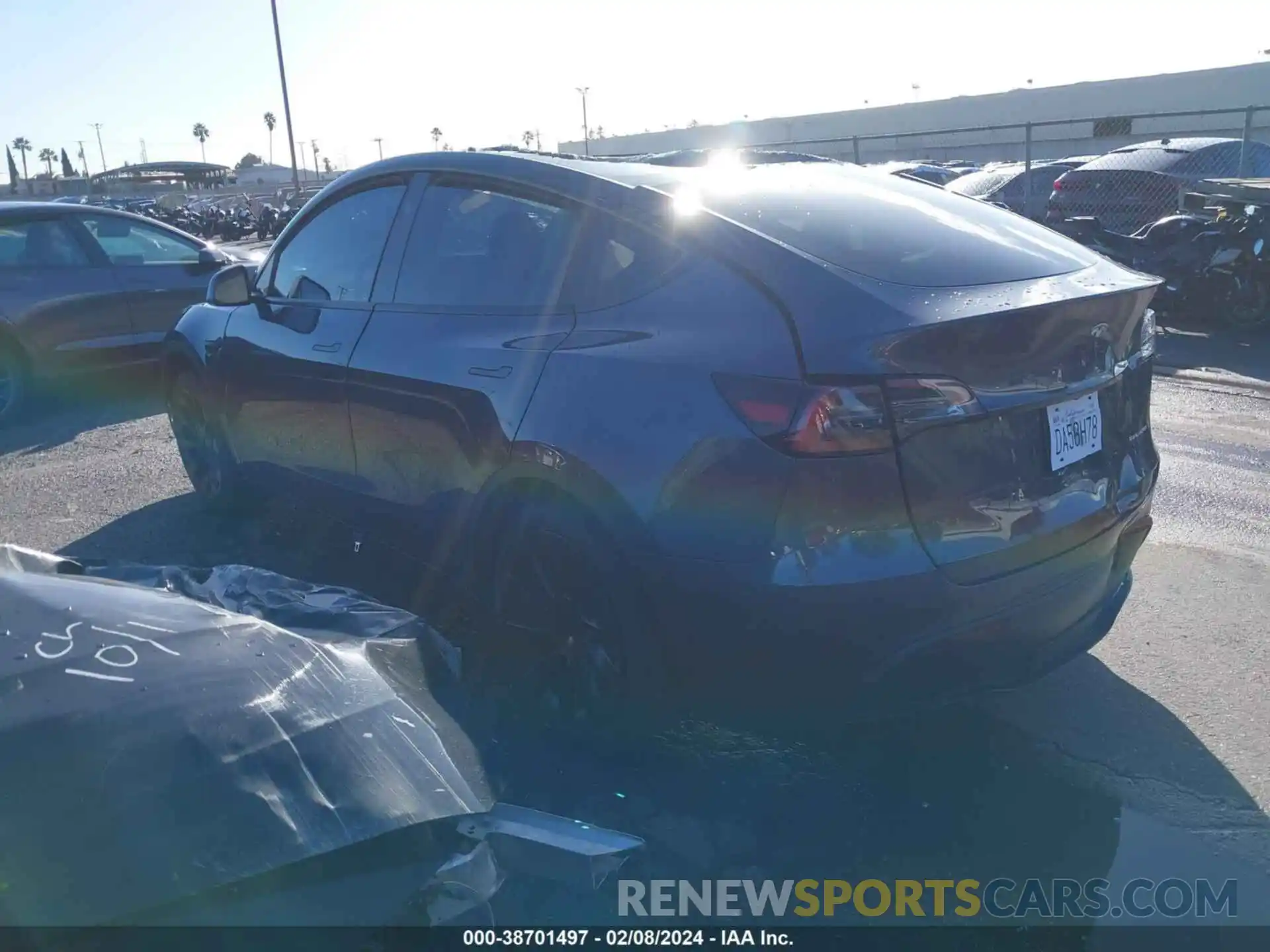 3 Photograph of a damaged car 7SAYGAEE7PF916777 TESLA MODEL Y 2023