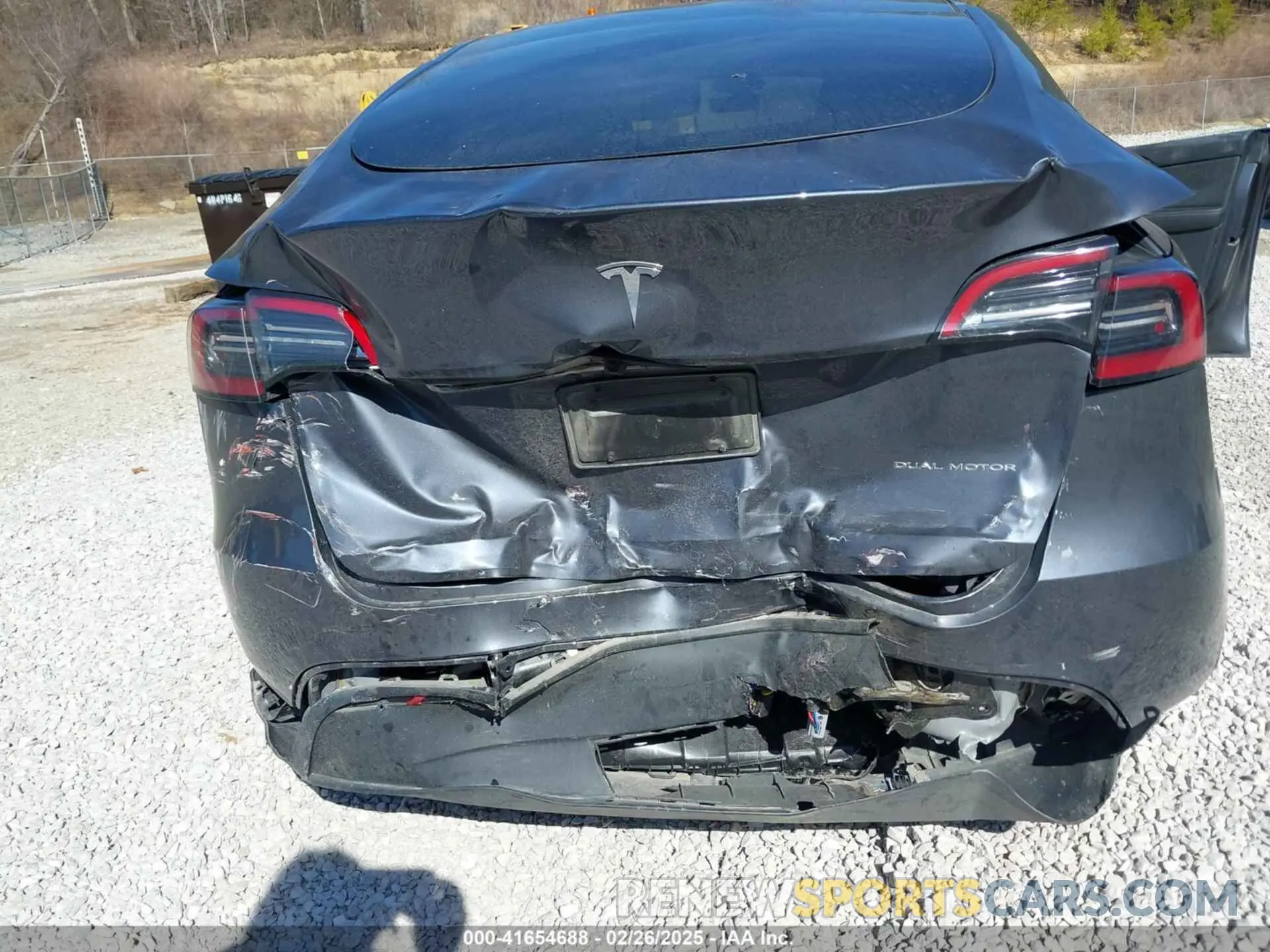 22 Photograph of a damaged car 7SAYGAEE7PF971620 TESLA MODEL Y 2023