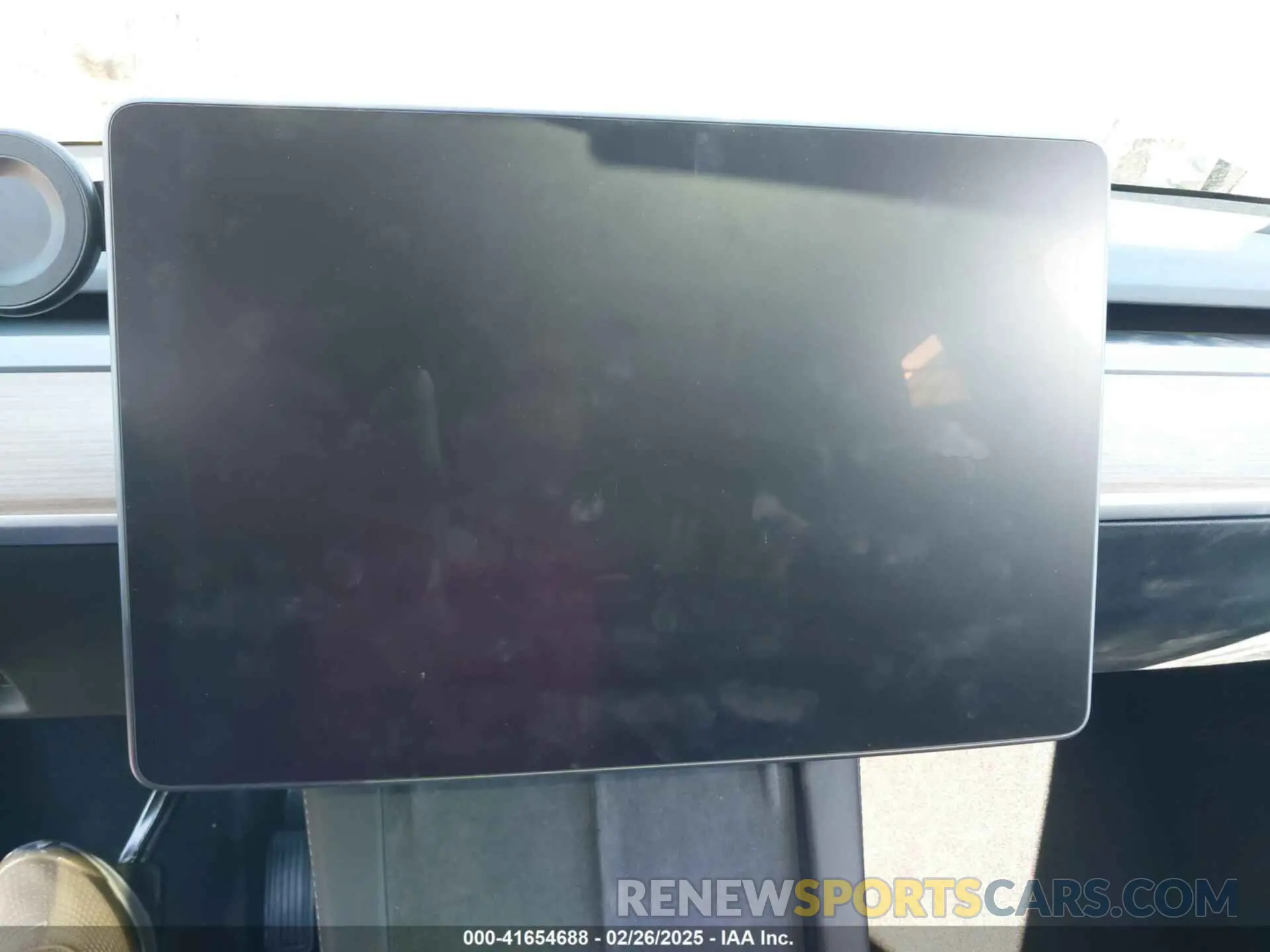 7 Photograph of a damaged car 7SAYGAEE7PF971620 TESLA MODEL Y 2023