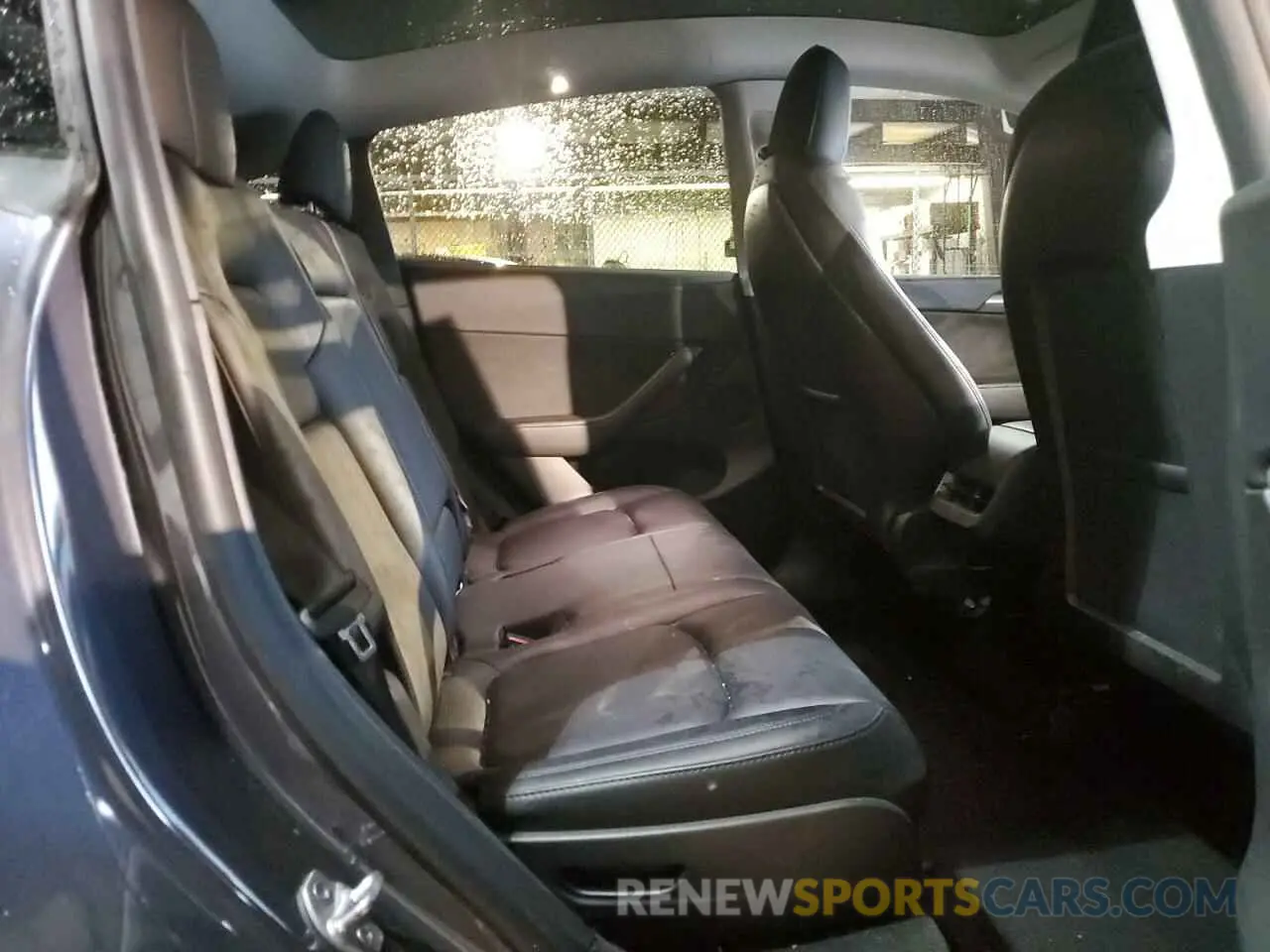 11 Photograph of a damaged car 7SAYGAEE8PF584641 TESLA MODEL Y 2023