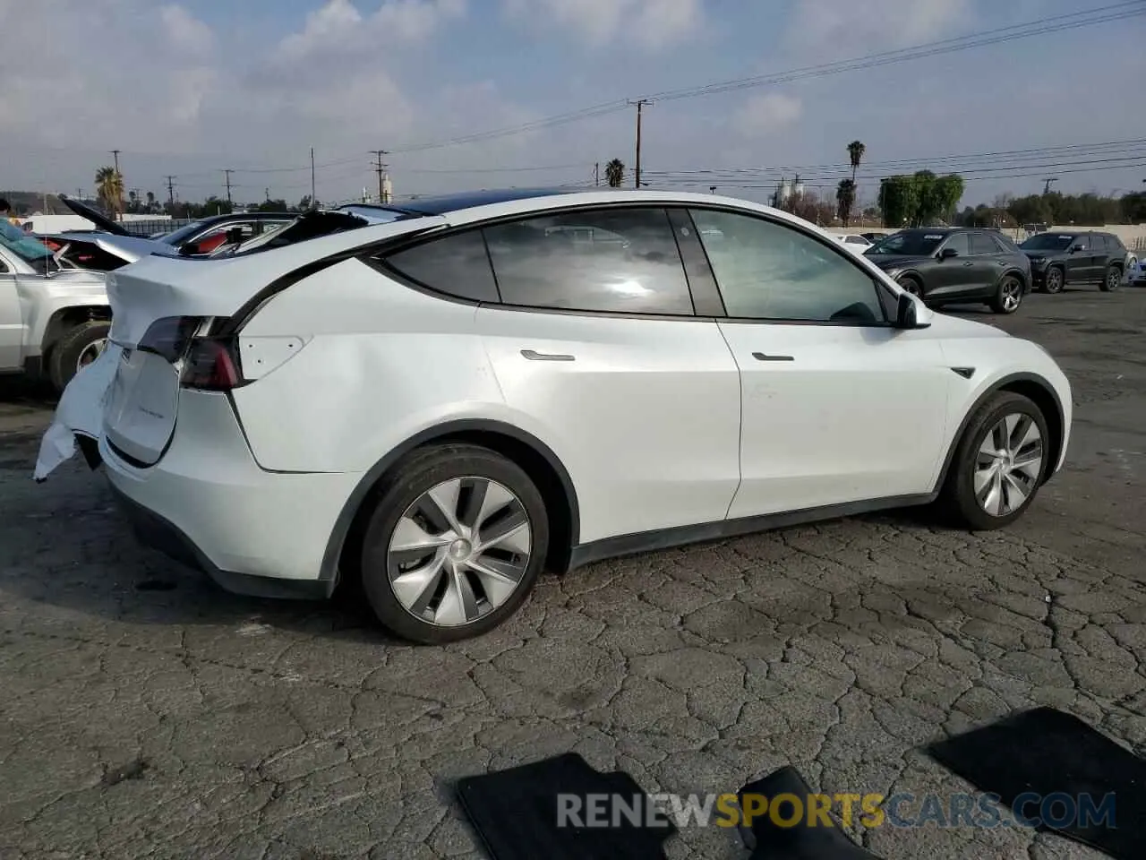 3 Photograph of a damaged car 7SAYGAEE8PF609151 TESLA MODEL Y 2023