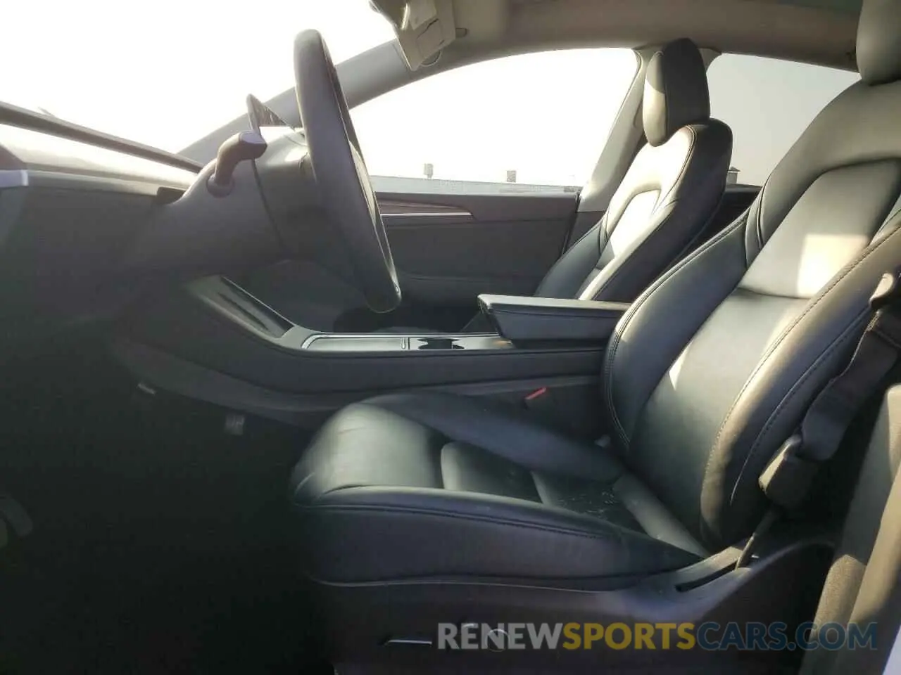 7 Photograph of a damaged car 7SAYGAEE8PF609151 TESLA MODEL Y 2023
