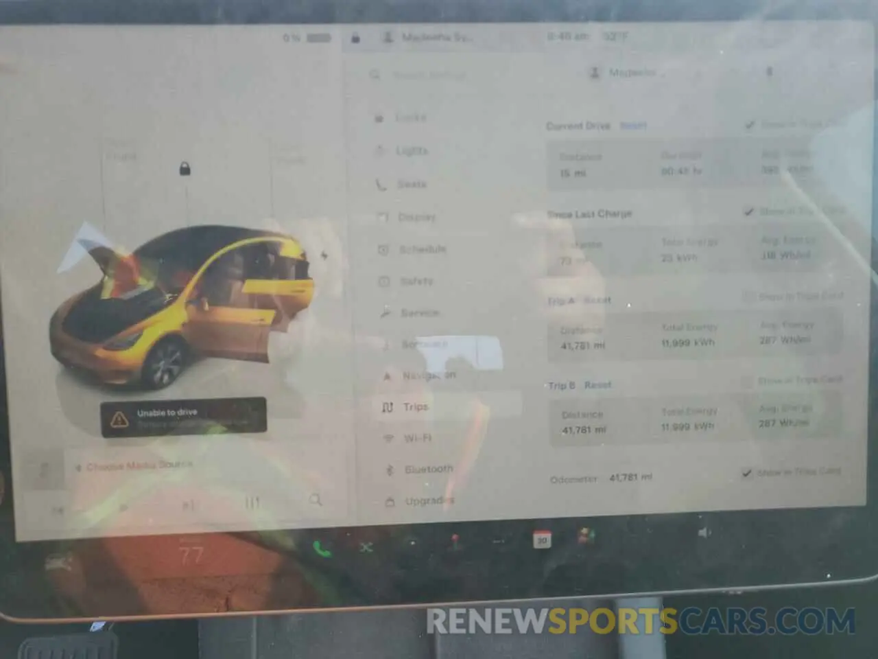 9 Photograph of a damaged car 7SAYGAEE8PF609151 TESLA MODEL Y 2023