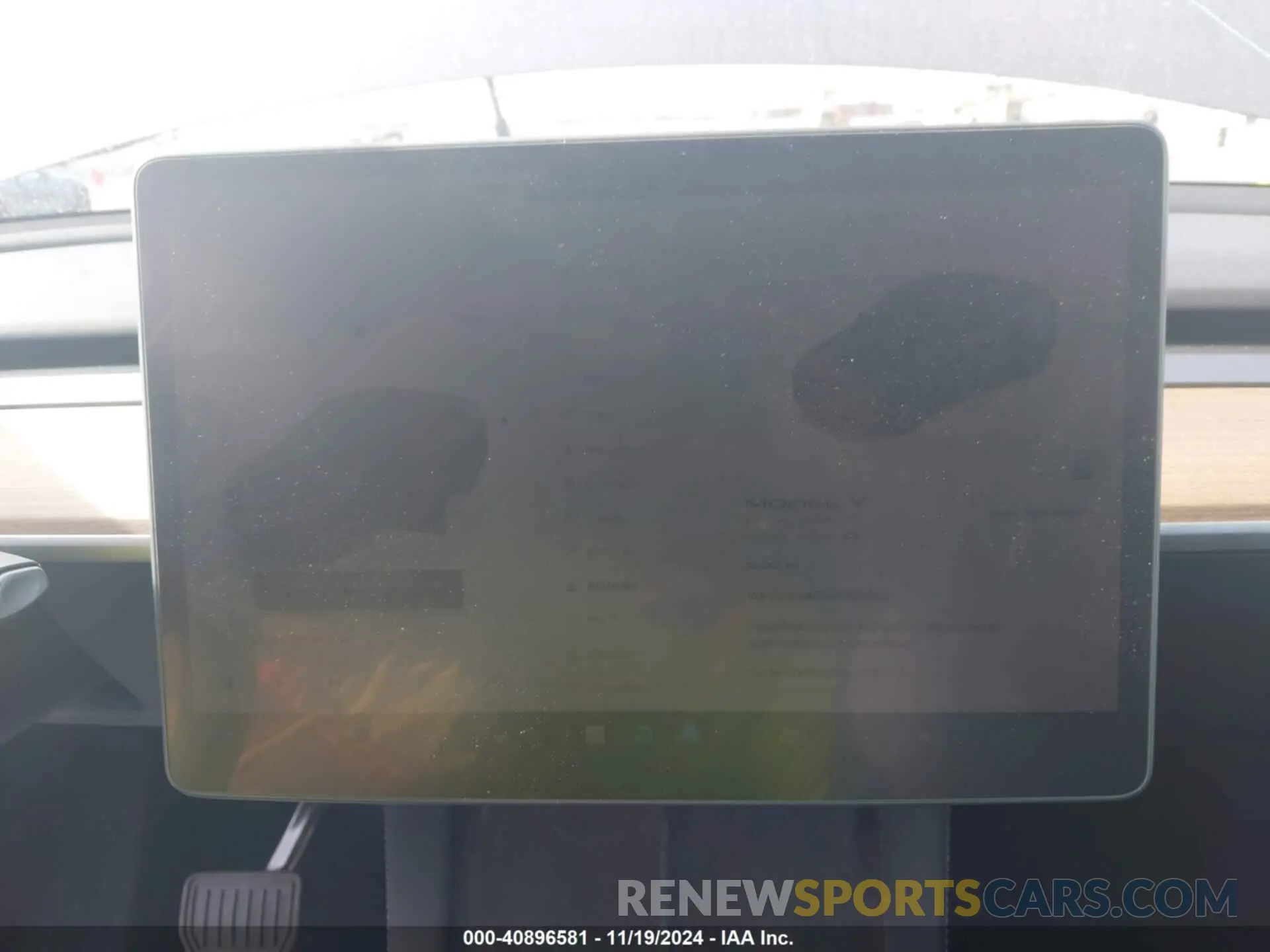 17 Photograph of a damaged car 7SAYGAEE8PF623860 TESLA MODEL Y 2023