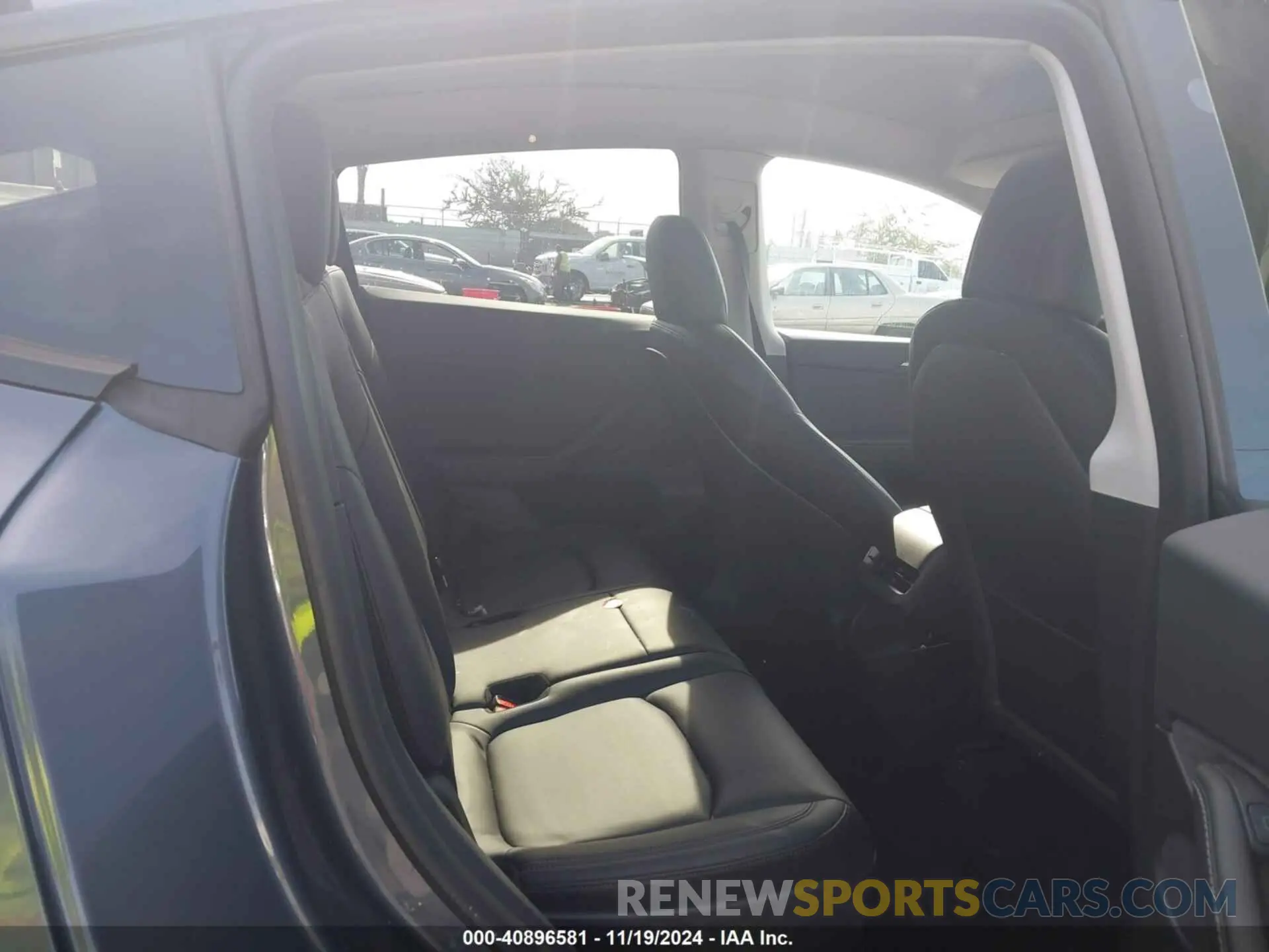 8 Photograph of a damaged car 7SAYGAEE8PF623860 TESLA MODEL Y 2023