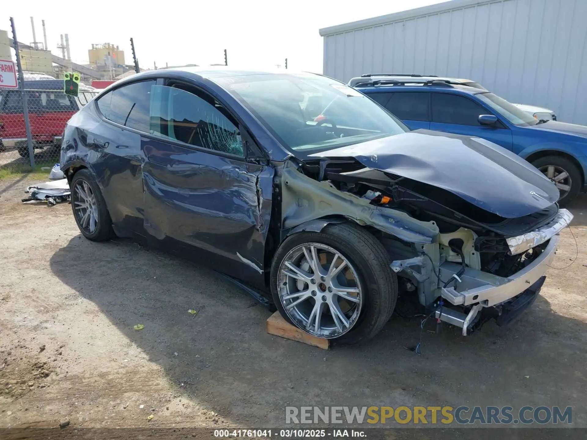 1 Photograph of a damaged car 7SAYGAEE8PF634728 TESLA MODEL Y 2023