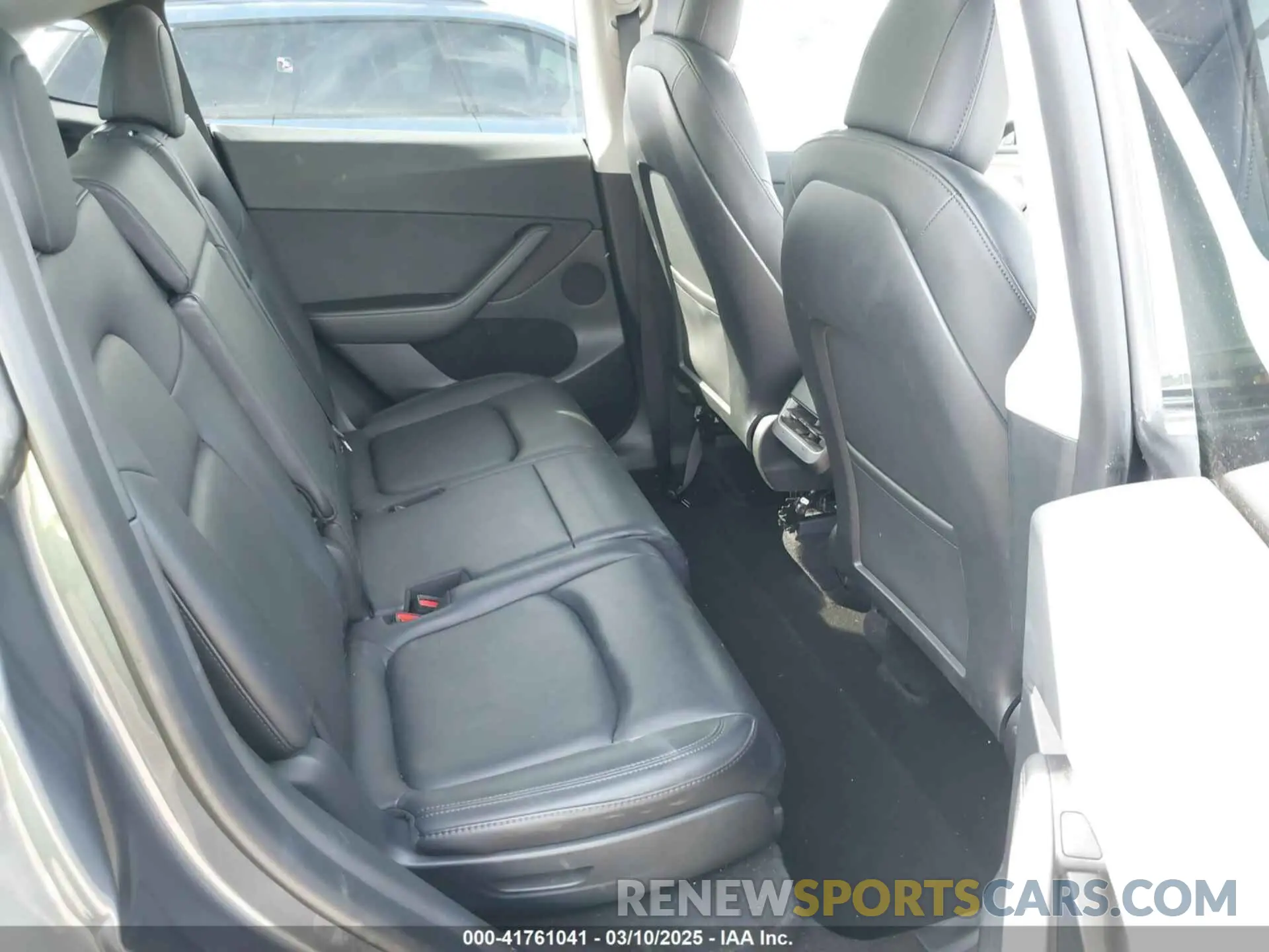 8 Photograph of a damaged car 7SAYGAEE8PF634728 TESLA MODEL Y 2023